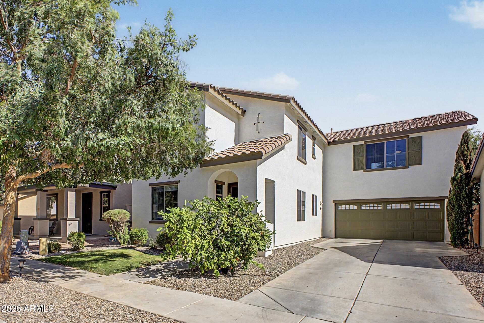 LYONS GATE PHASE 9 - Residential