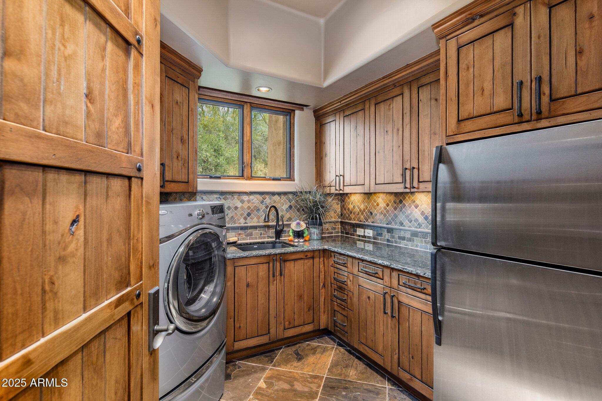 WINDY WALK ESTATES UNIT 2 LOT 155-208 TR A - Residential