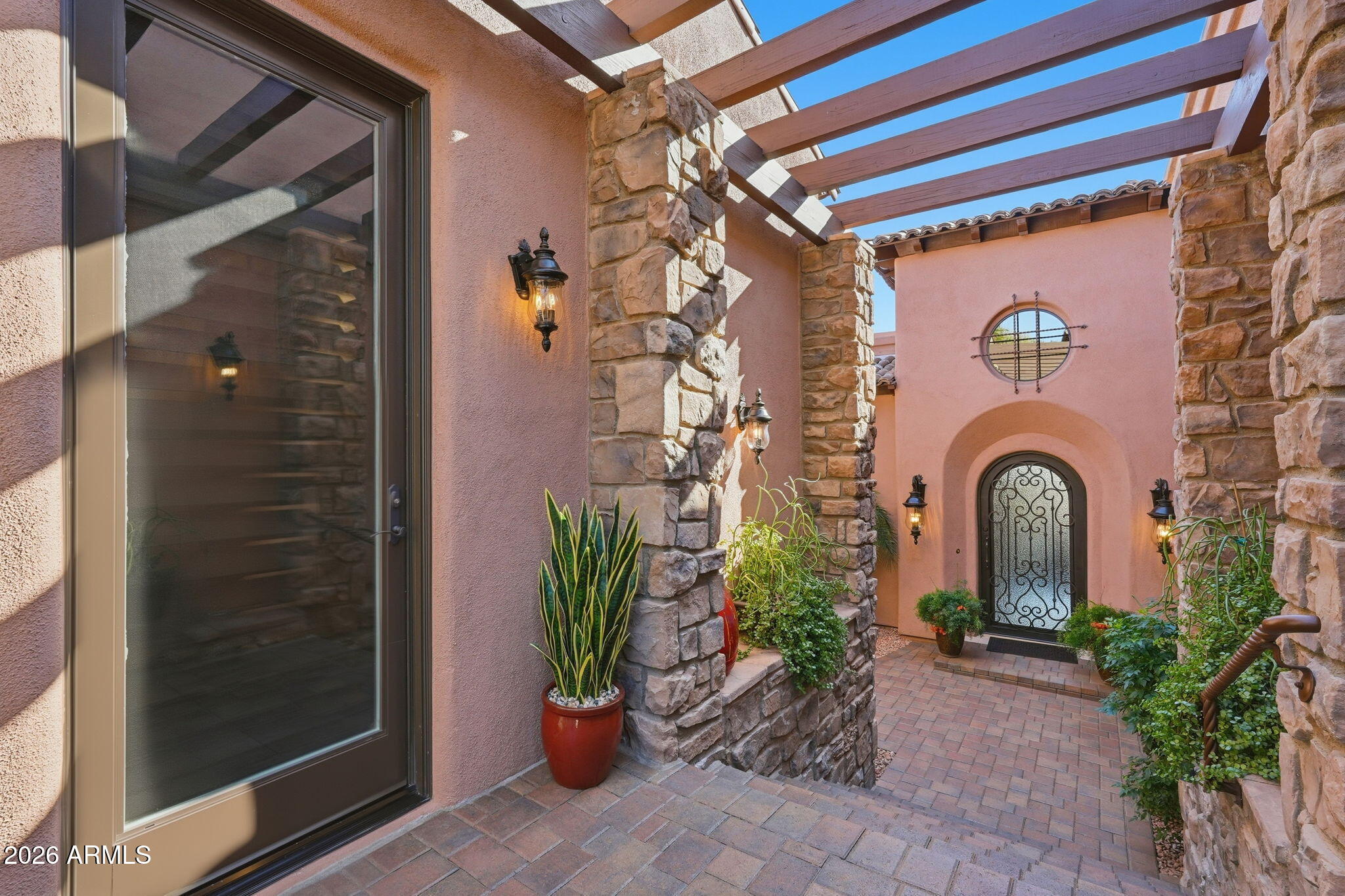 FIREROCK - Residential