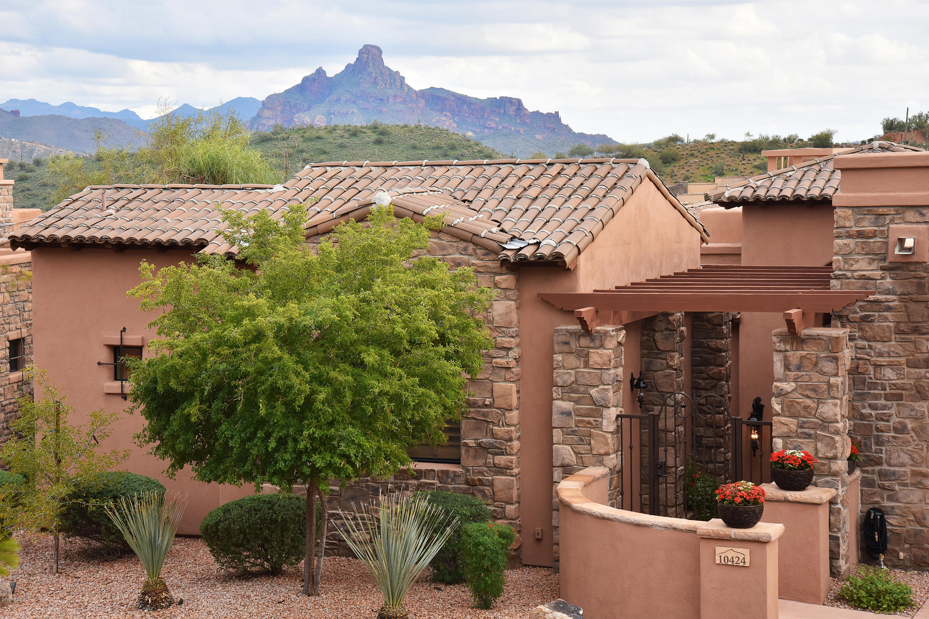 FIREROCK - Residential
