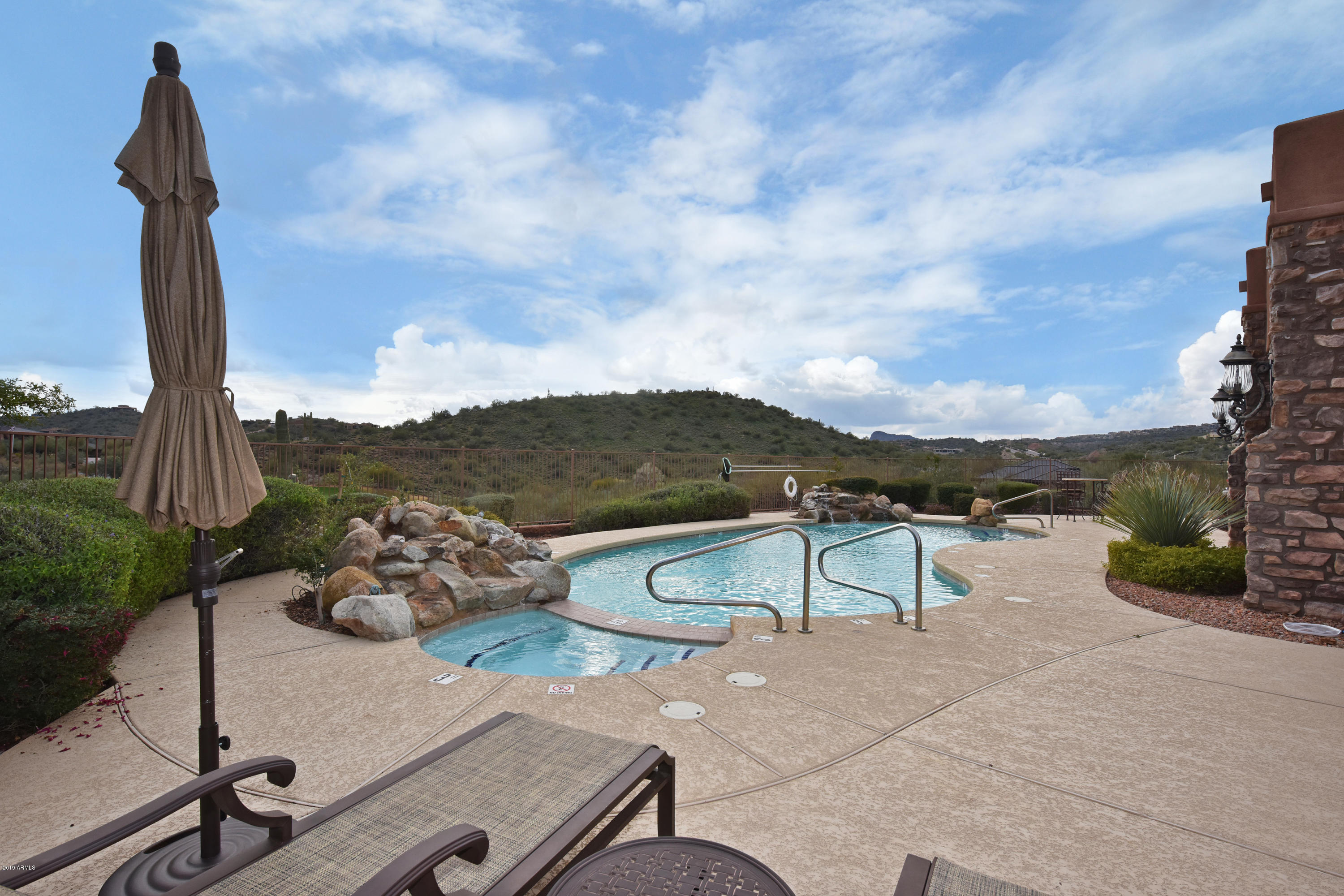 FIREROCK - Residential
