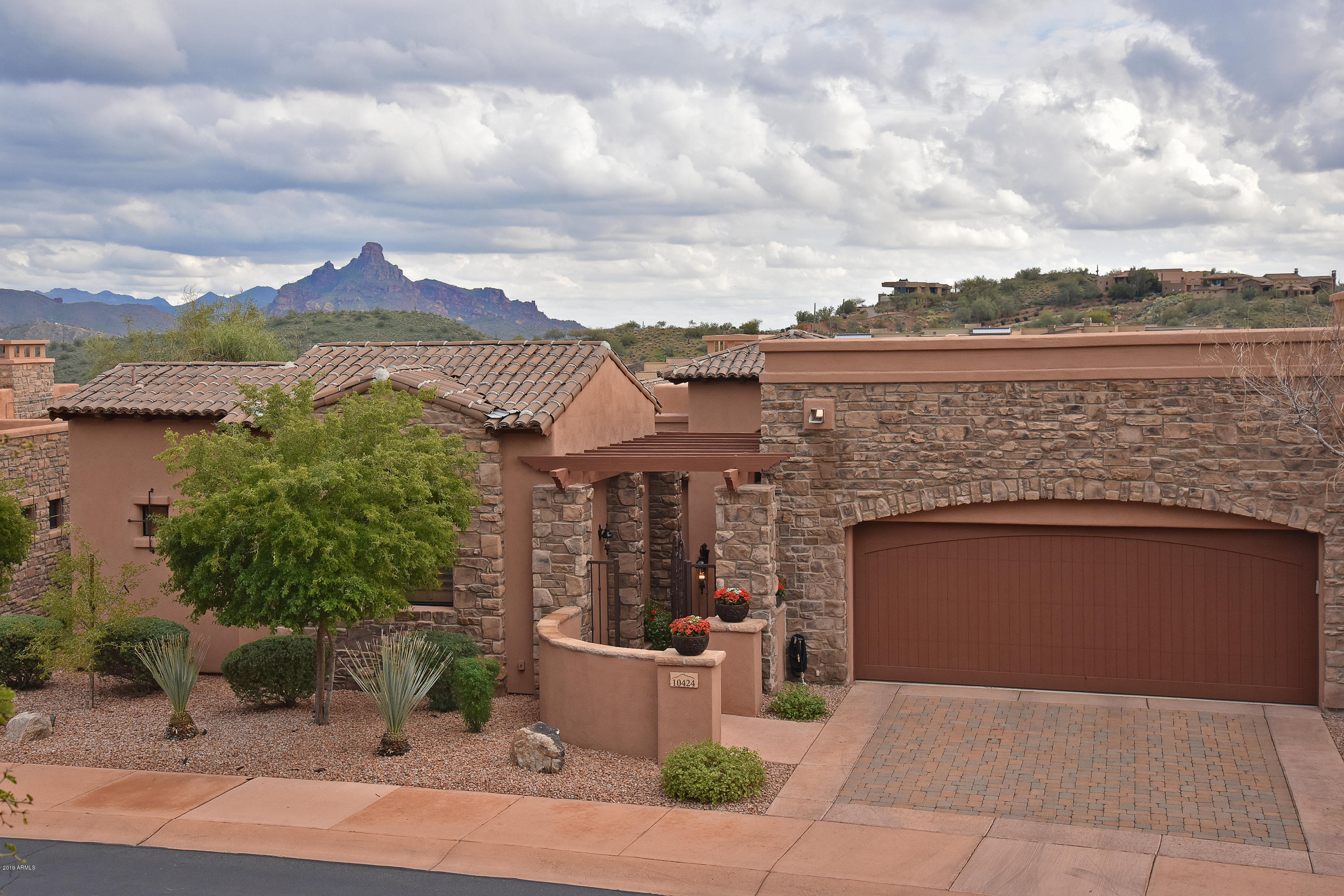 FIREROCK - Residential