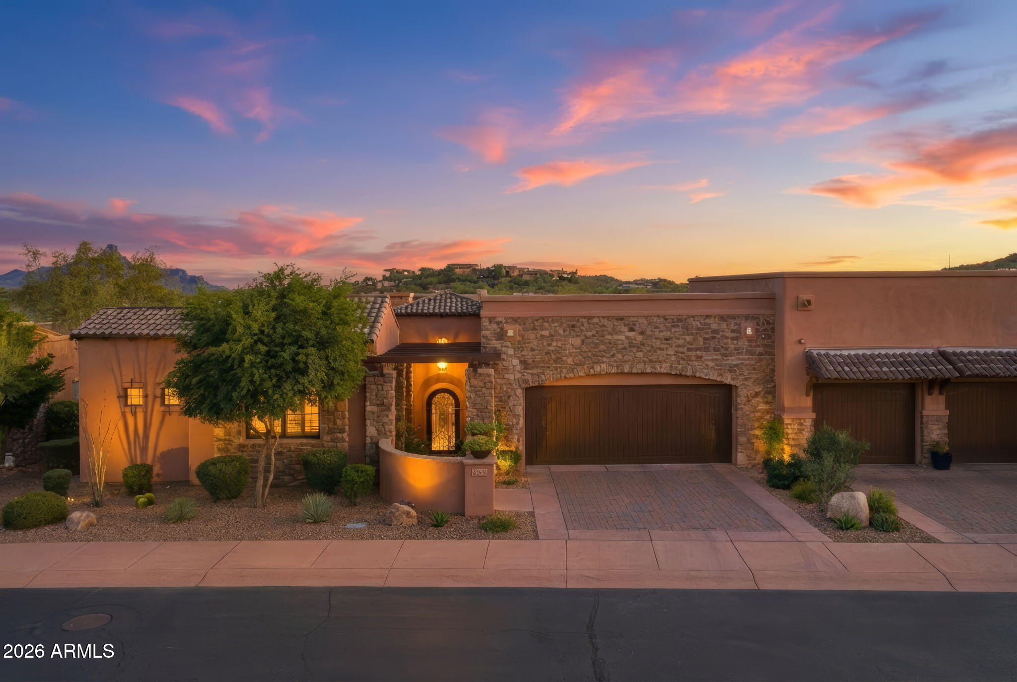 FIREROCK - Residential