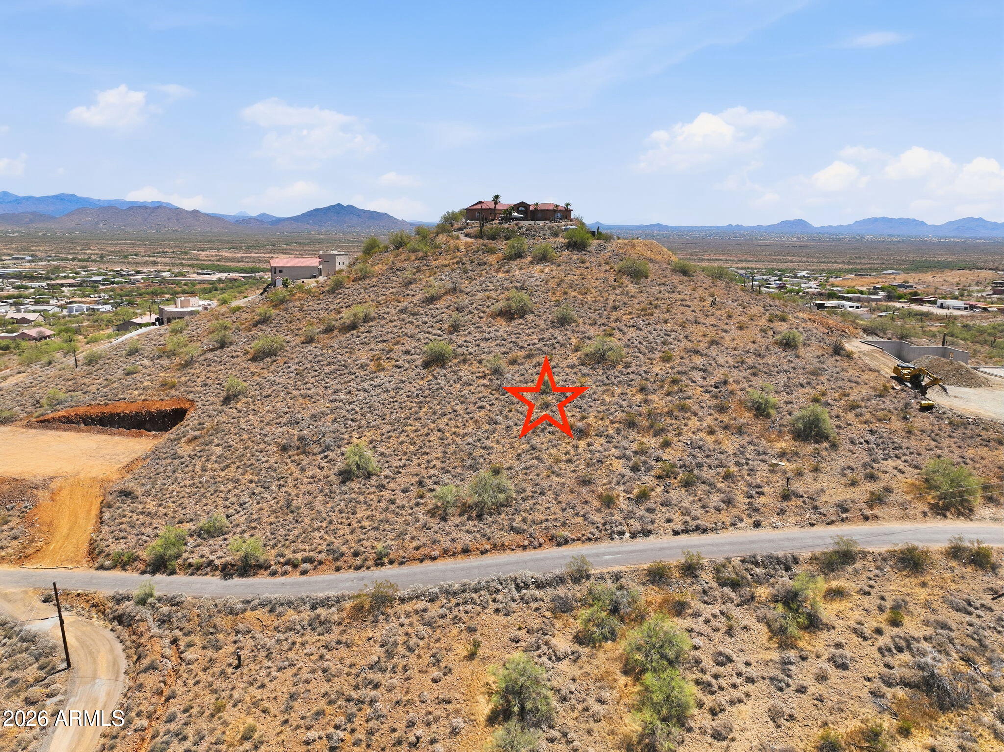 DESERT HILLS - Land