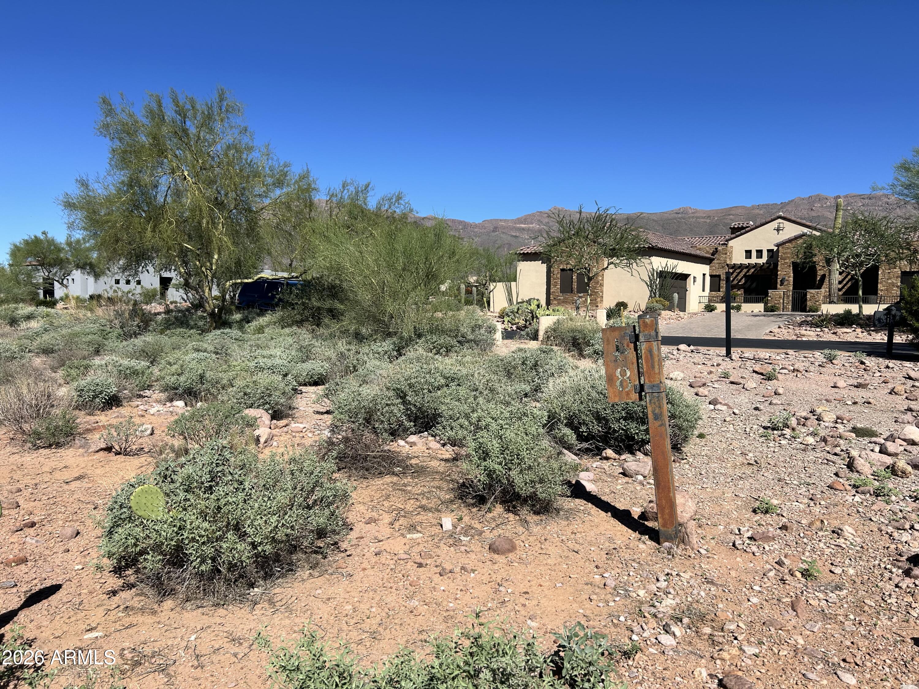 LOST GOLD ESTATES UNIT II @ SUPERSTITION FOOTHILLS - Land