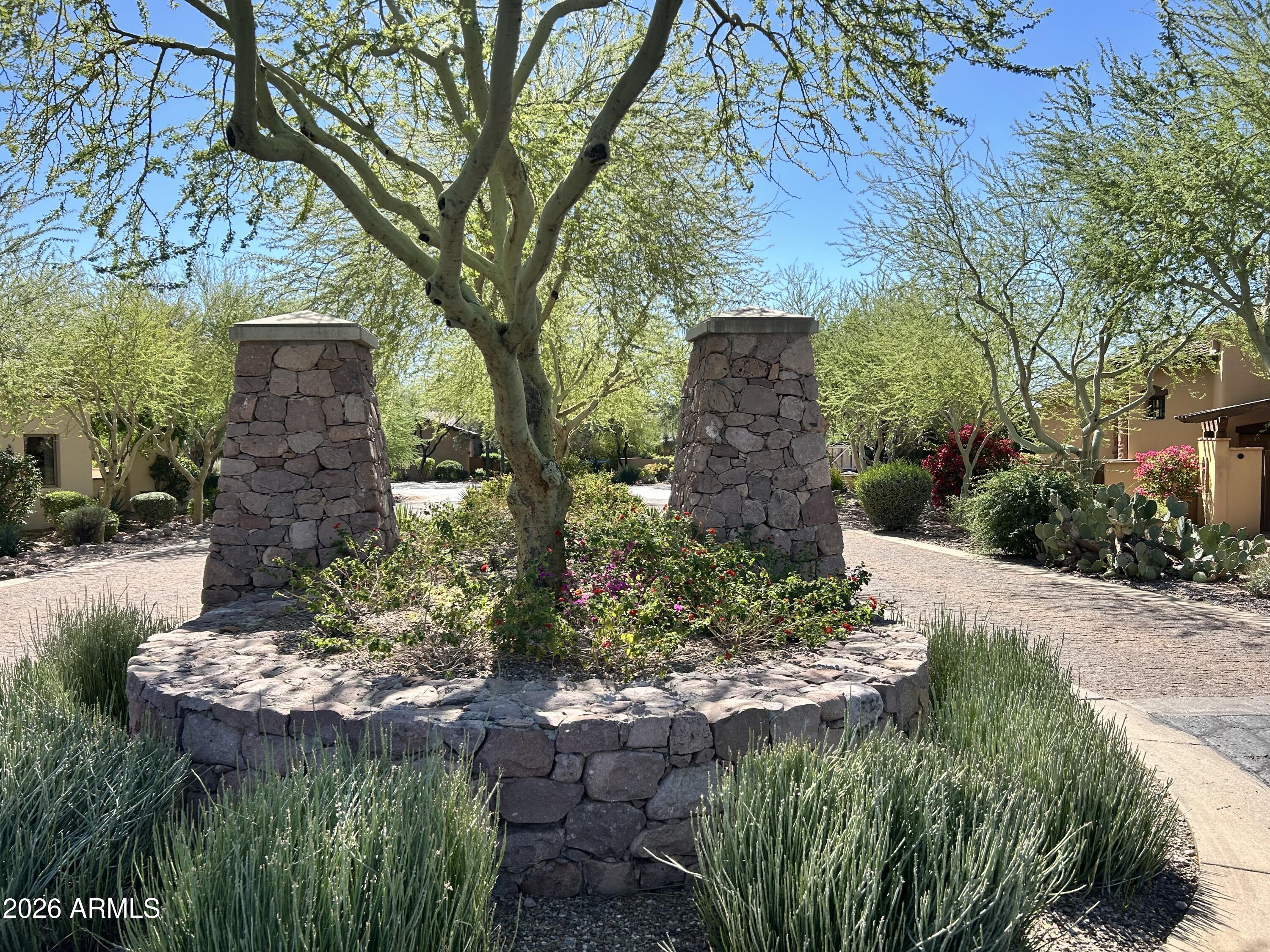 LOST GOLD ESTATES UNIT II @ SUPERSTITION FOOTHILLS - Land
