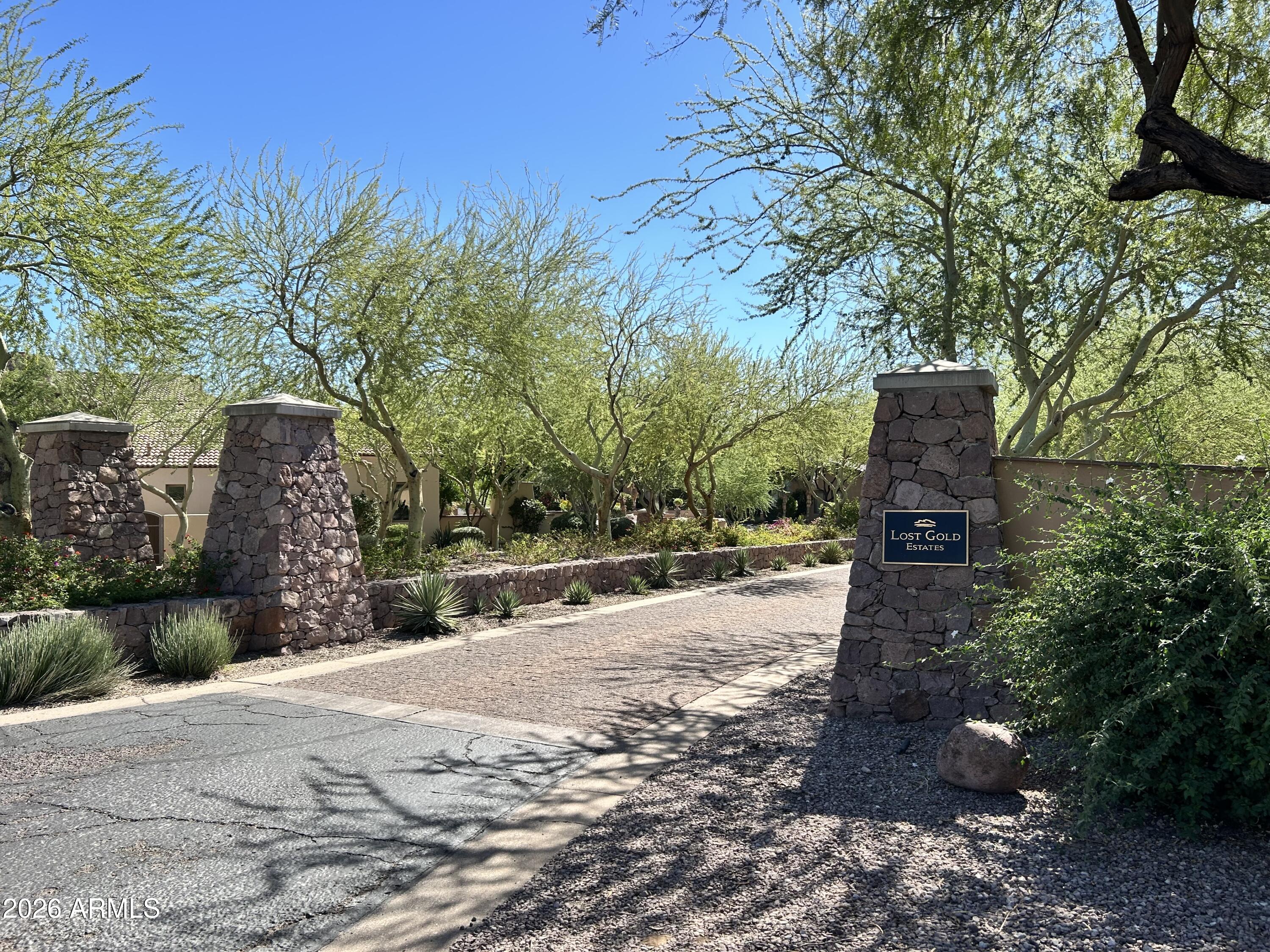 LOST GOLD ESTATES UNIT II @ SUPERSTITION FOOTHILLS - Land