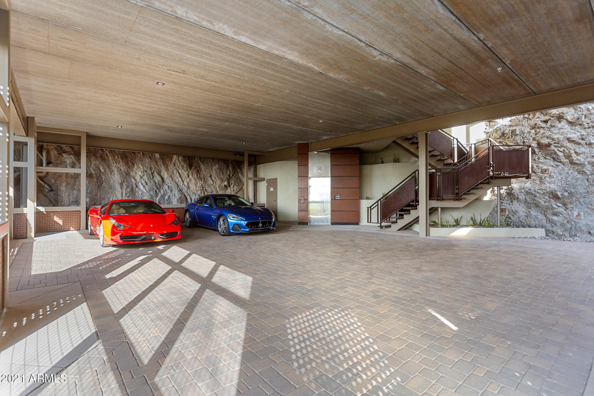SQUAW PEAK FOOTHILLS - Residential