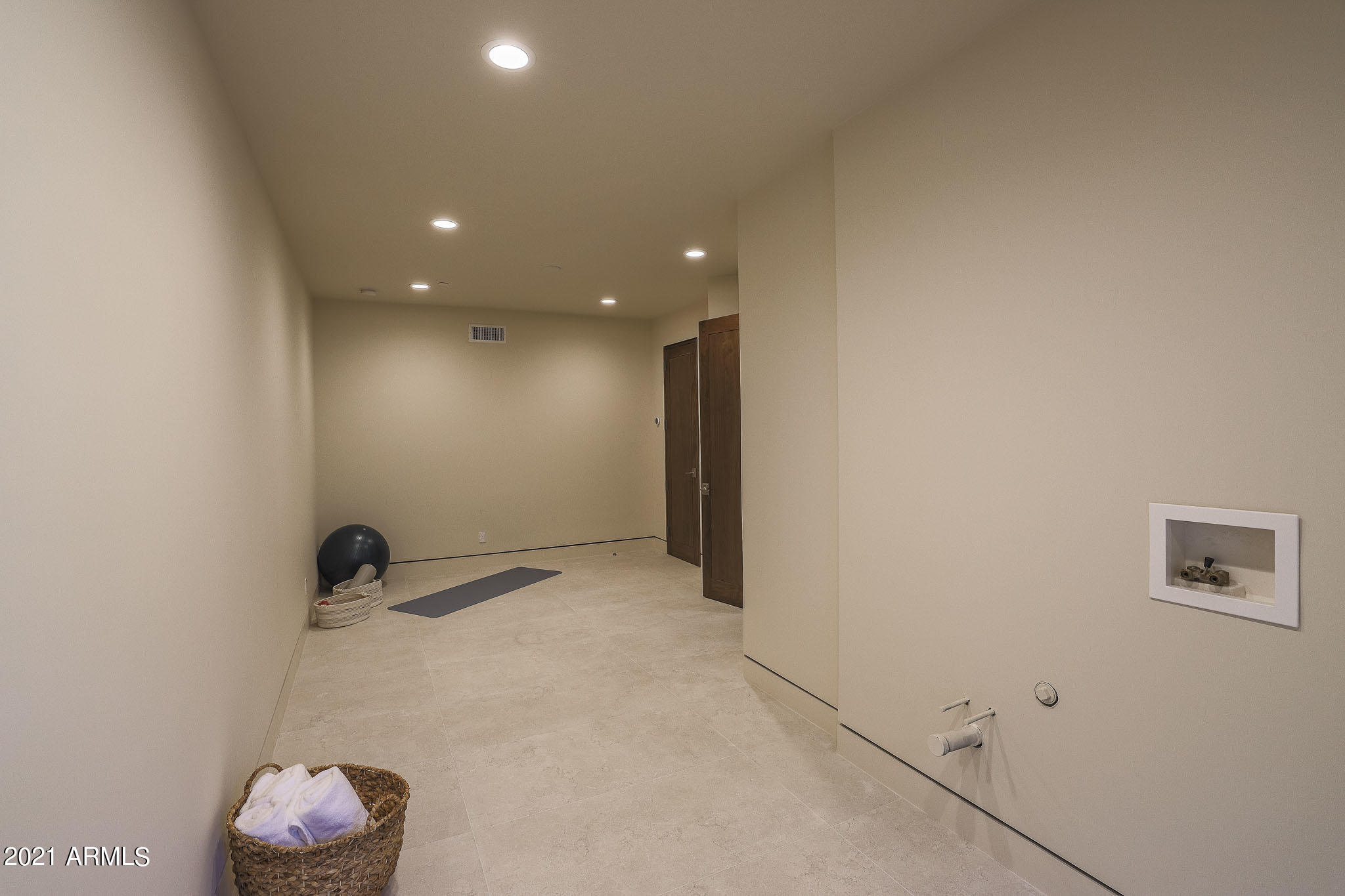 SQUAW PEAK FOOTHILLS - Residential