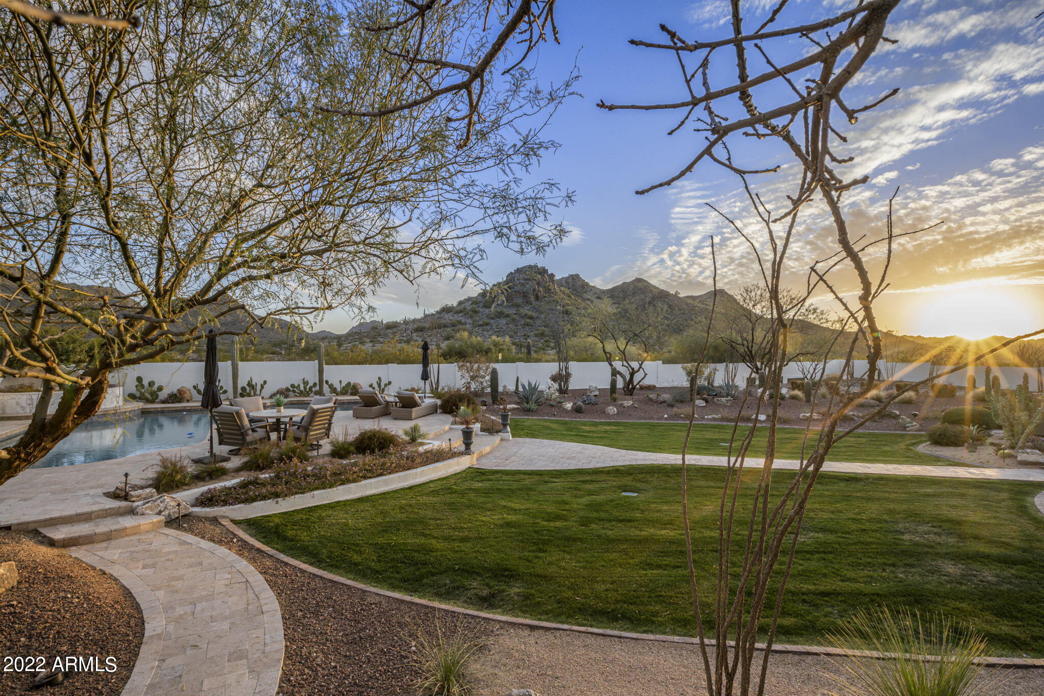 VISTA DEL CERRO LOT 1-16 TR A - Residential