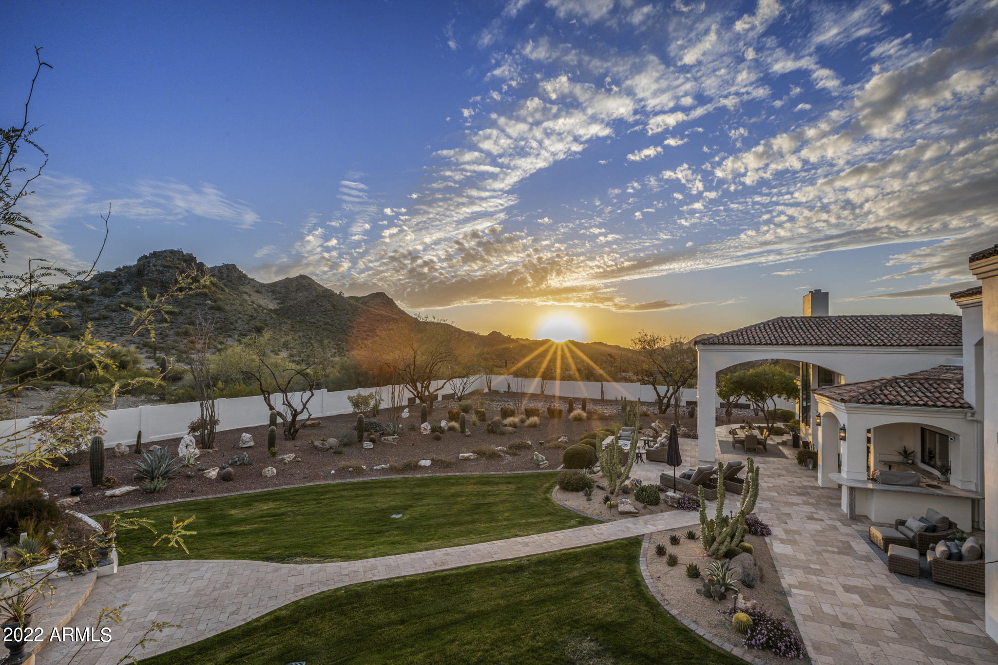 VISTA DEL CERRO LOT 1-16 TR A - Residential