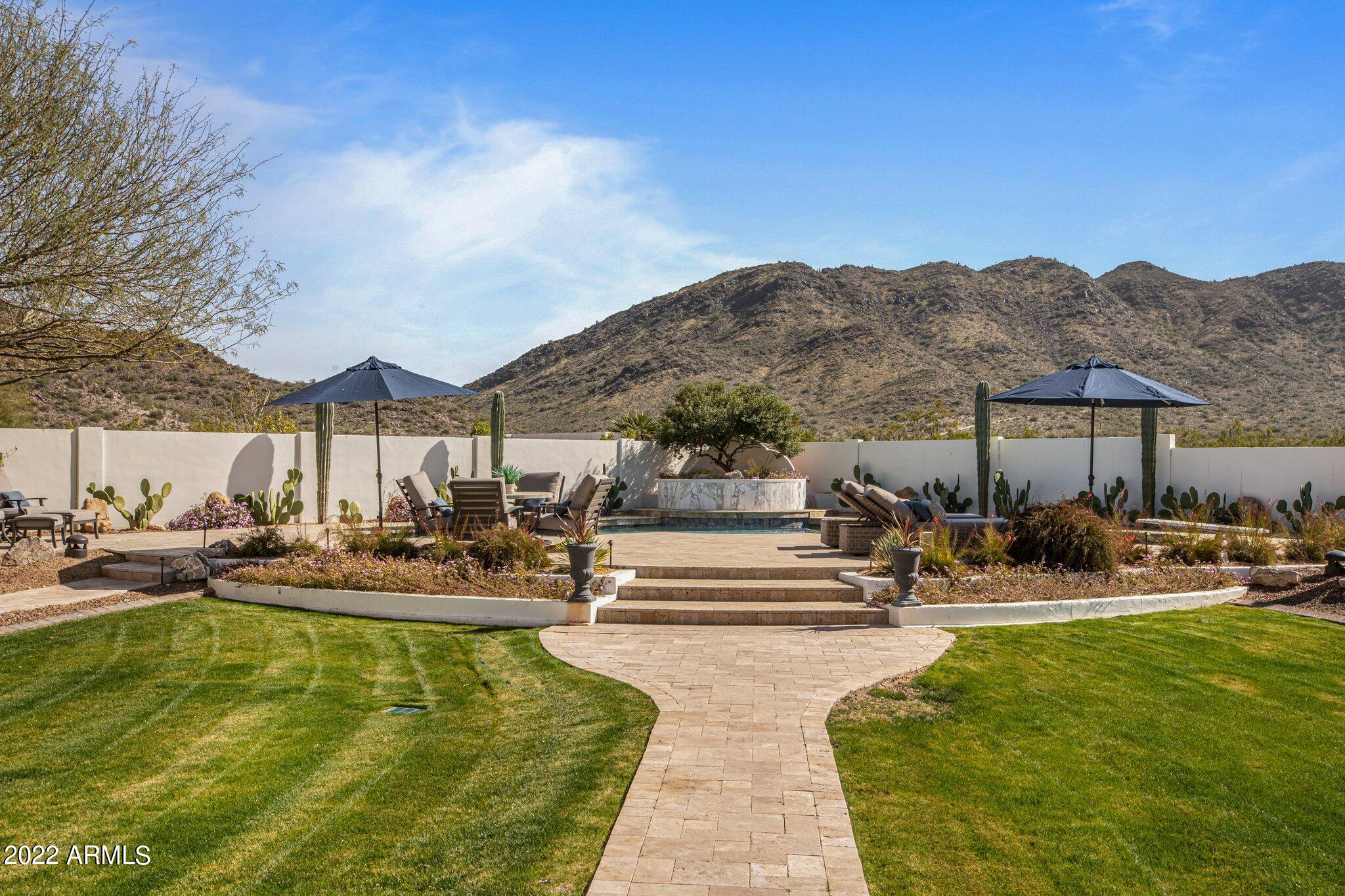 VISTA DEL CERRO LOT 1-16 TR A - Residential