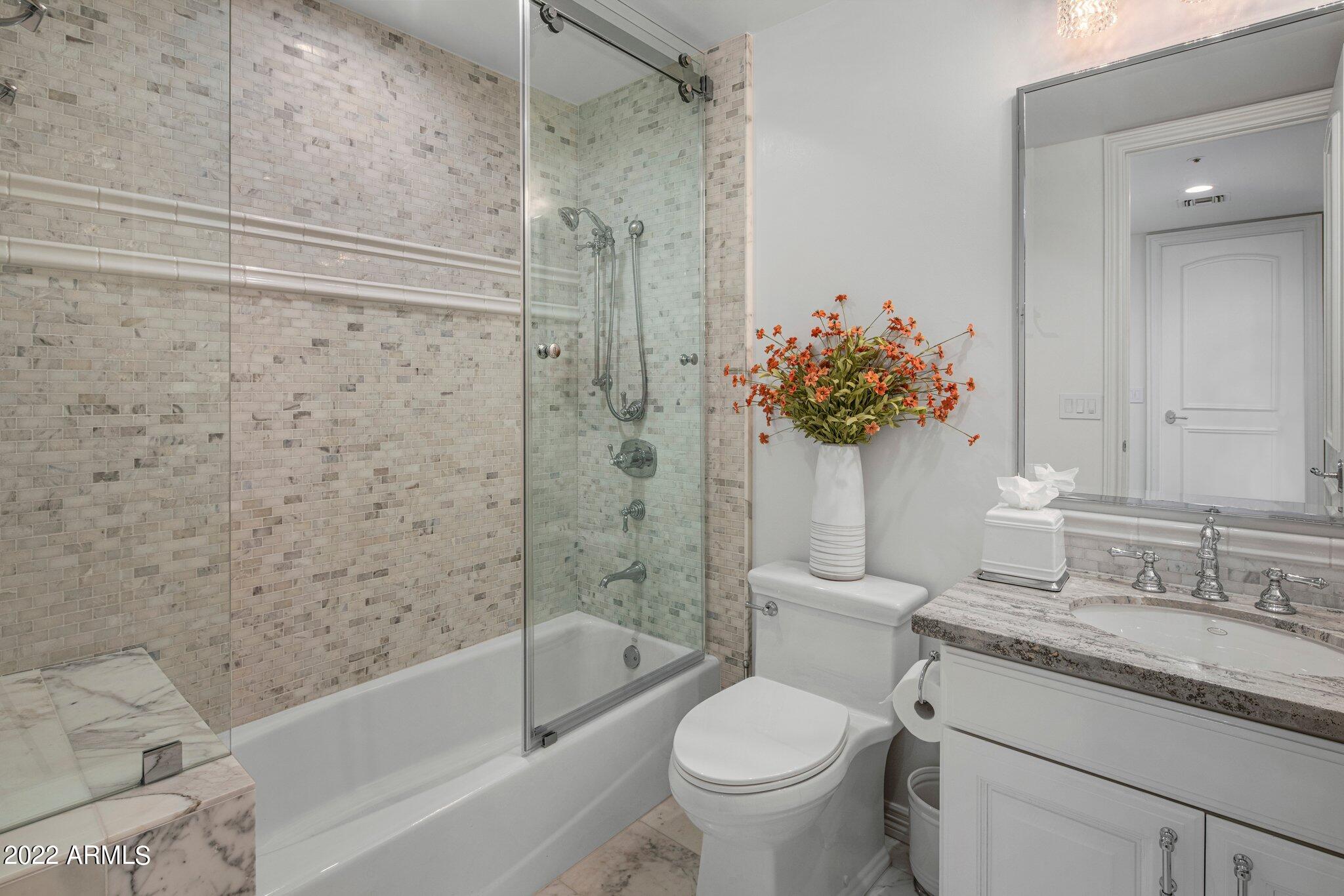 VISTA DEL CERRO LOT 1-16 TR A - Residential