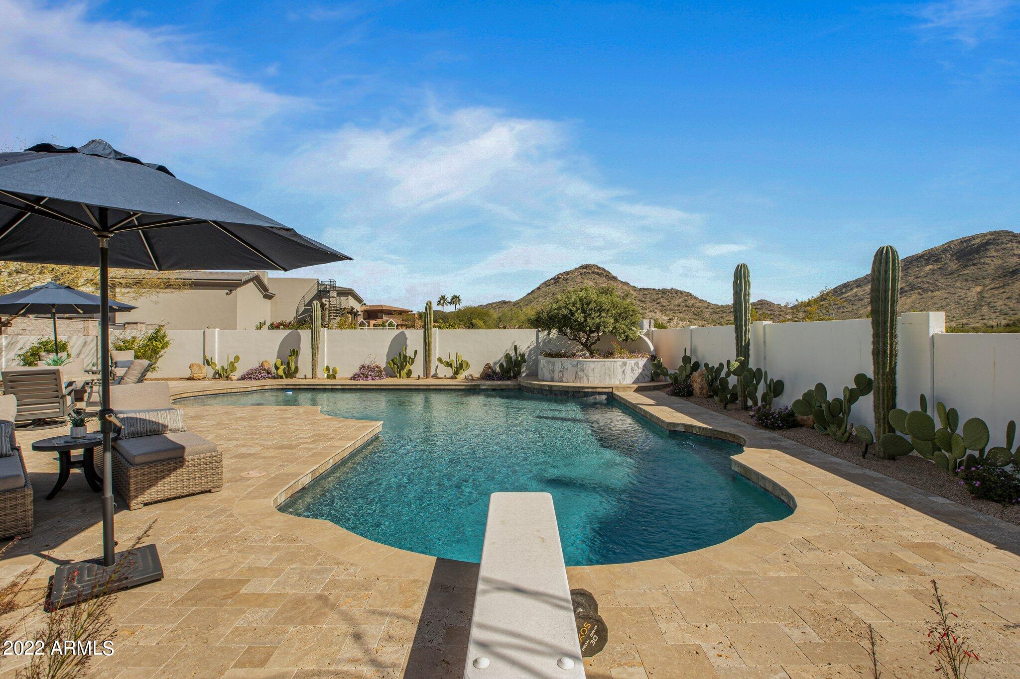 VISTA DEL CERRO LOT 1-16 TR A - Residential