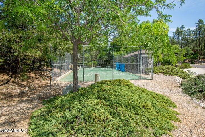 HIDDEN VALLEY RANCH - Residential