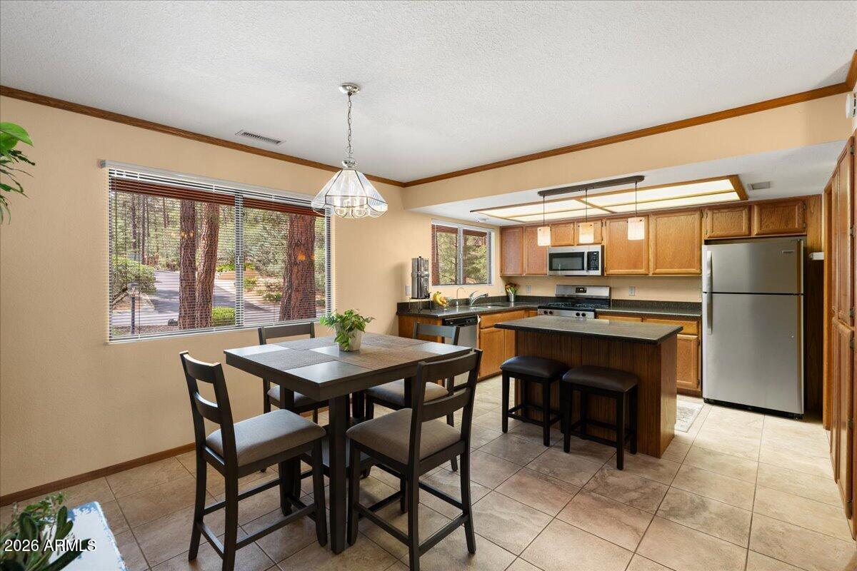 HIDDEN VALLEY RANCH - Residential