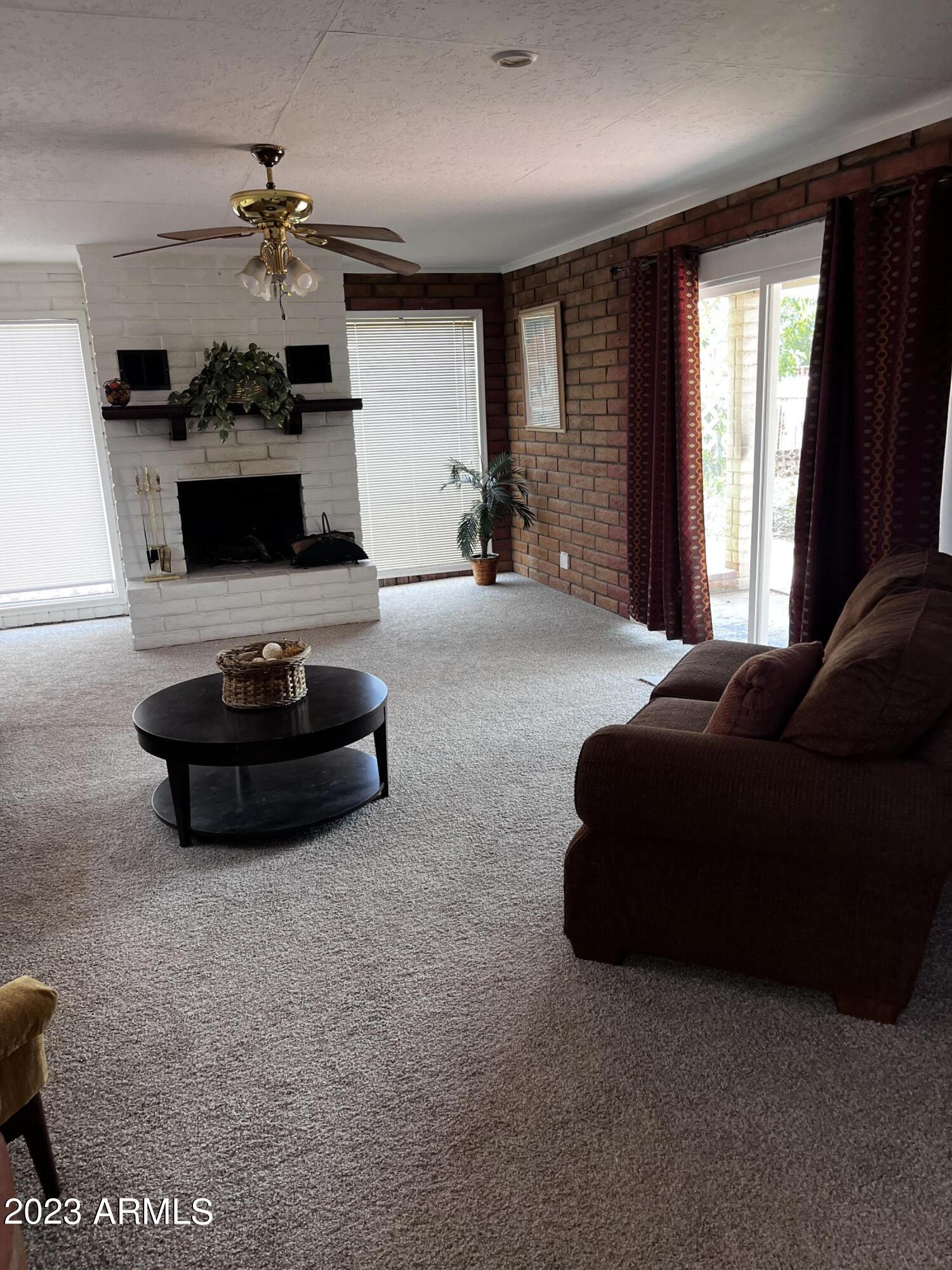 WHISPERING HILLS - Residential