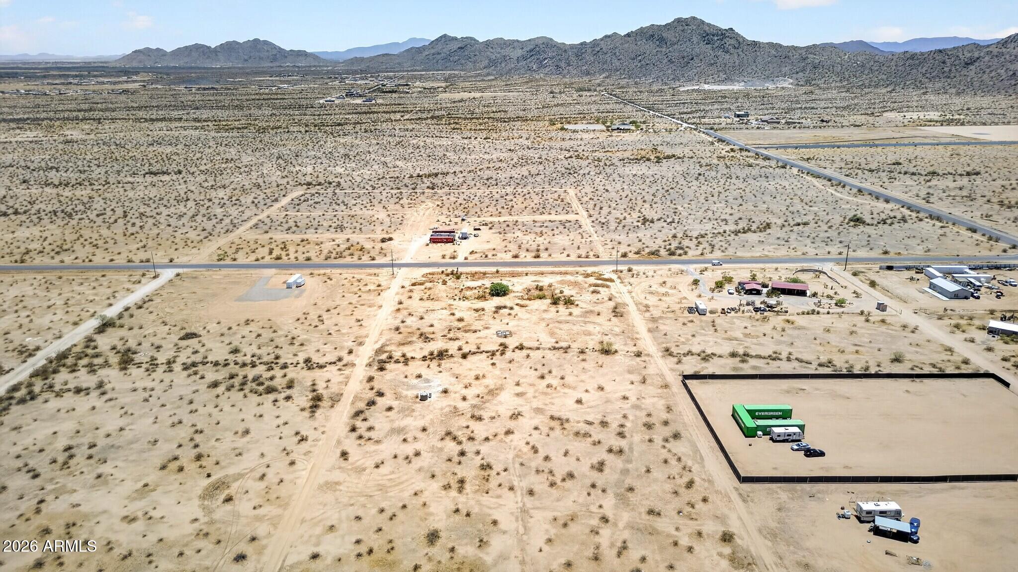 S21 T4S R2E - Land