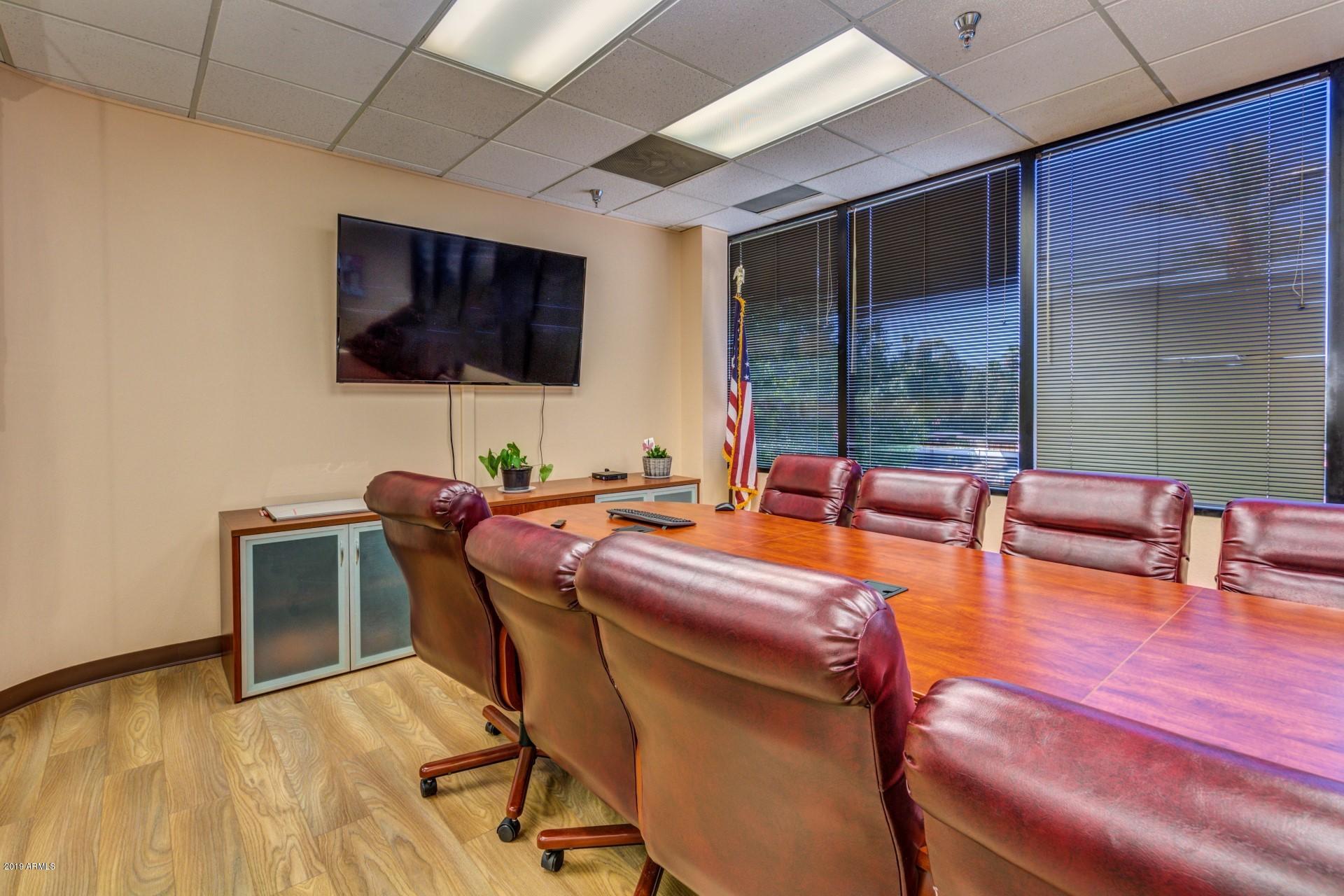 28TH DRIVE COMMERCIAL OFFICE COMPLEX LOT 1 - Commercial Sale