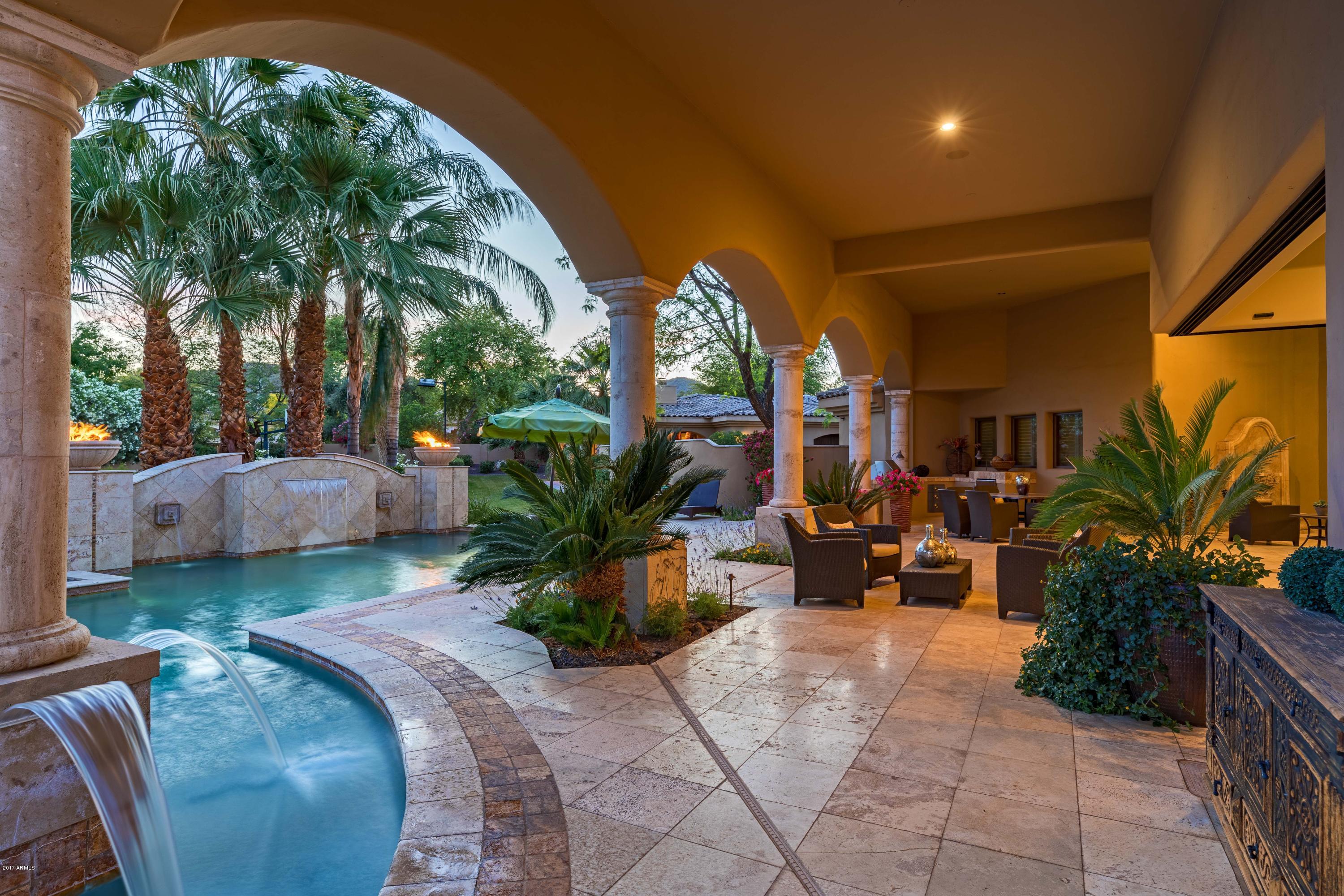 Hummingbird Place - Residential