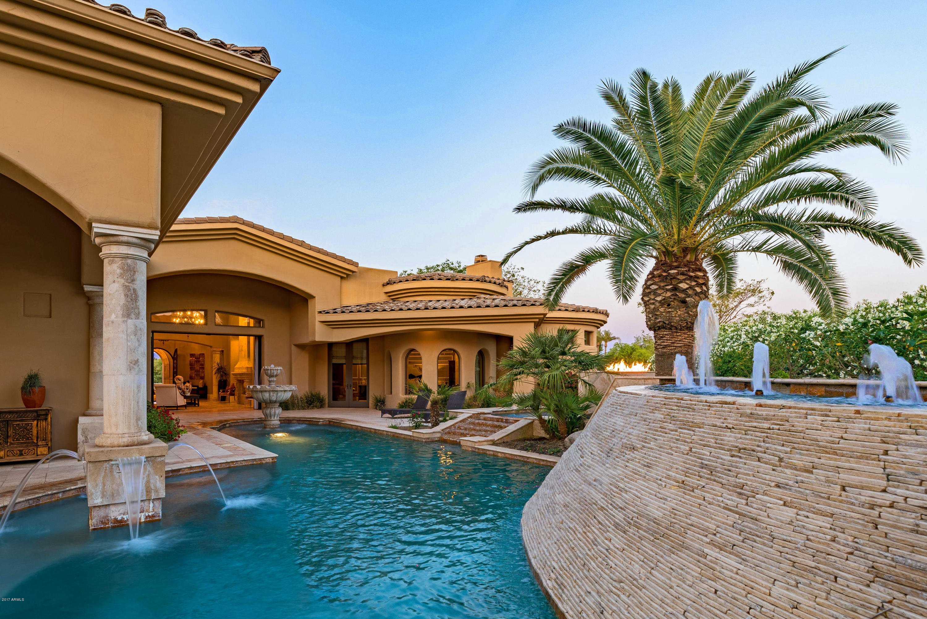 Hummingbird Place - Residential