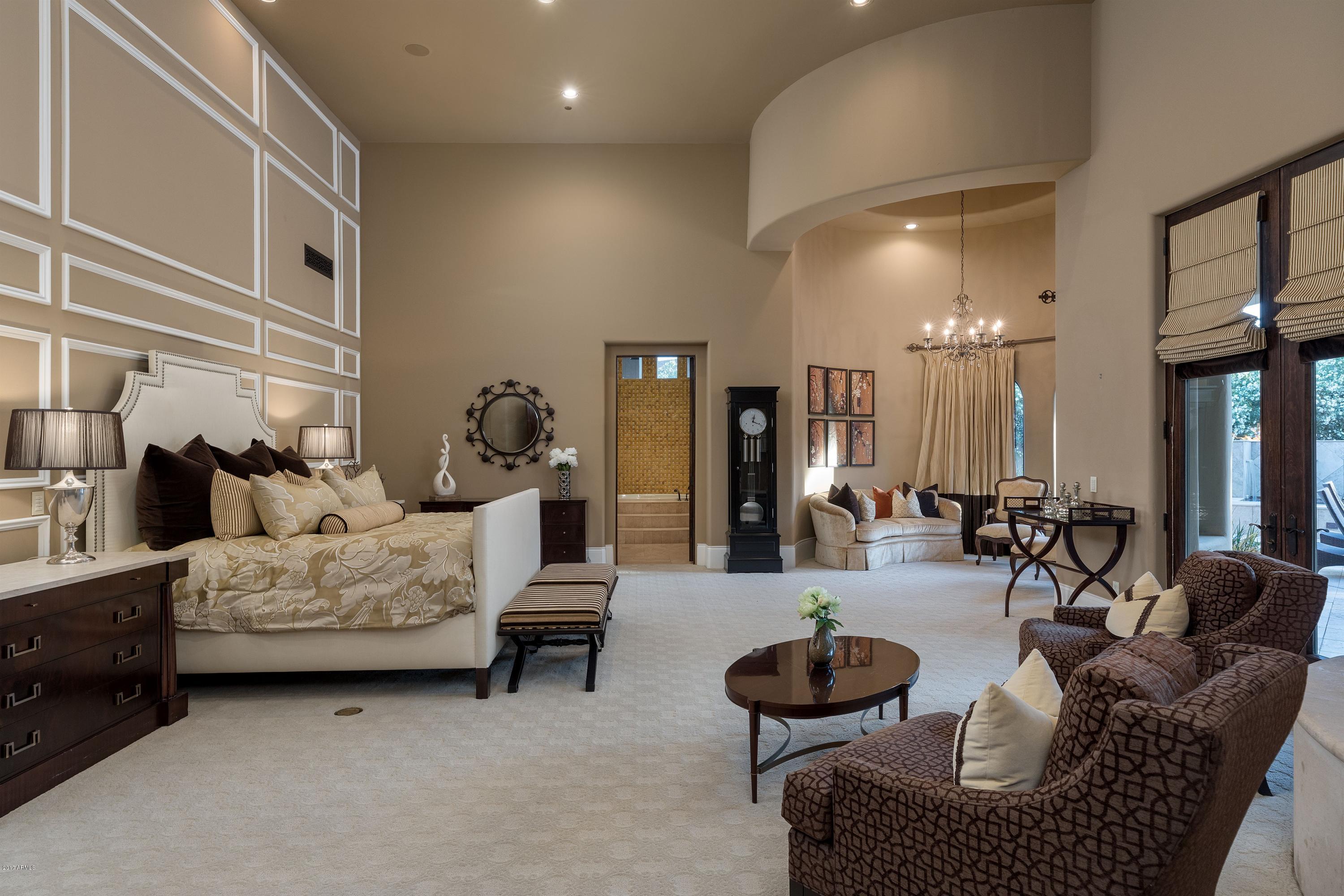 Hummingbird Place - Residential