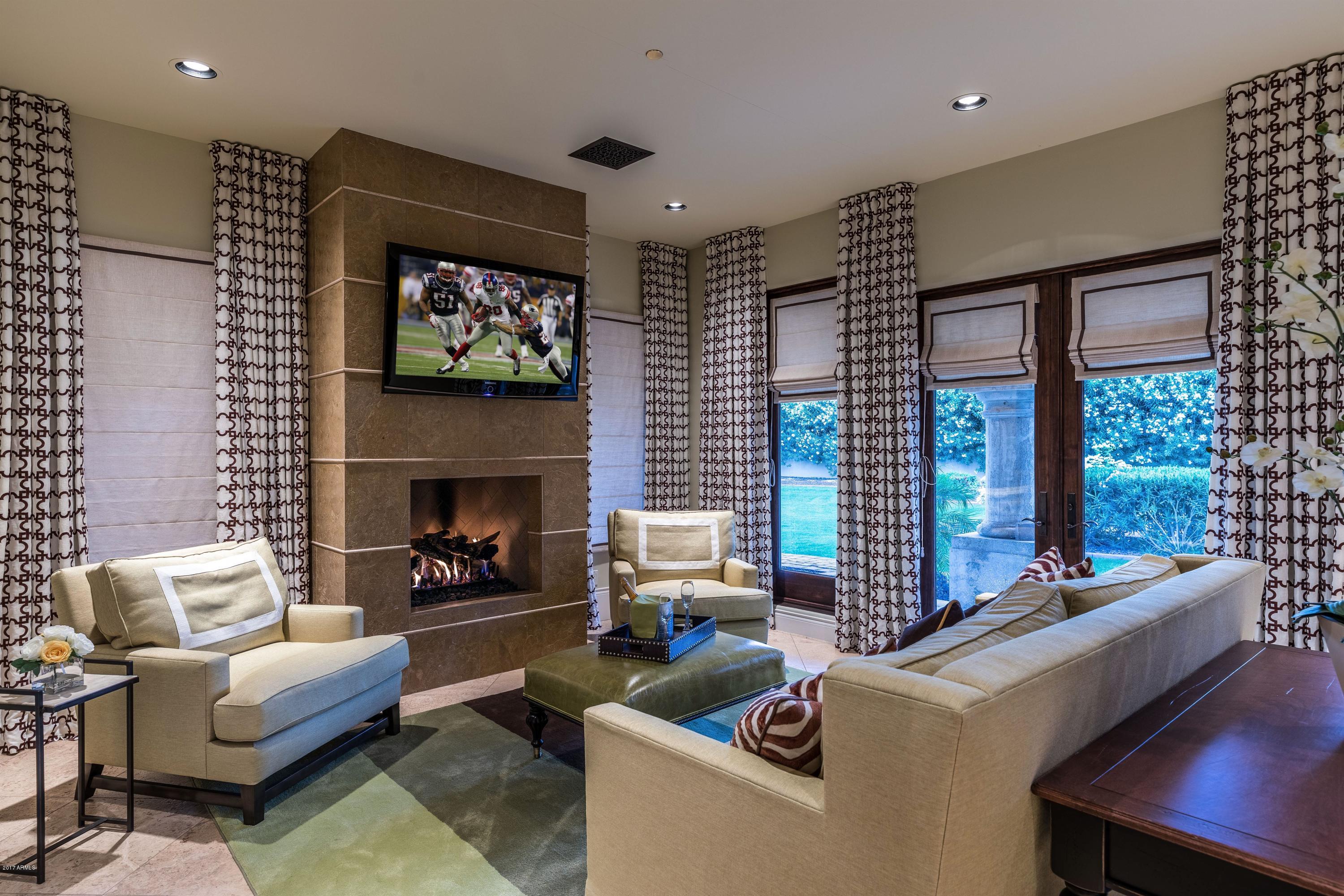 Hummingbird Place - Residential