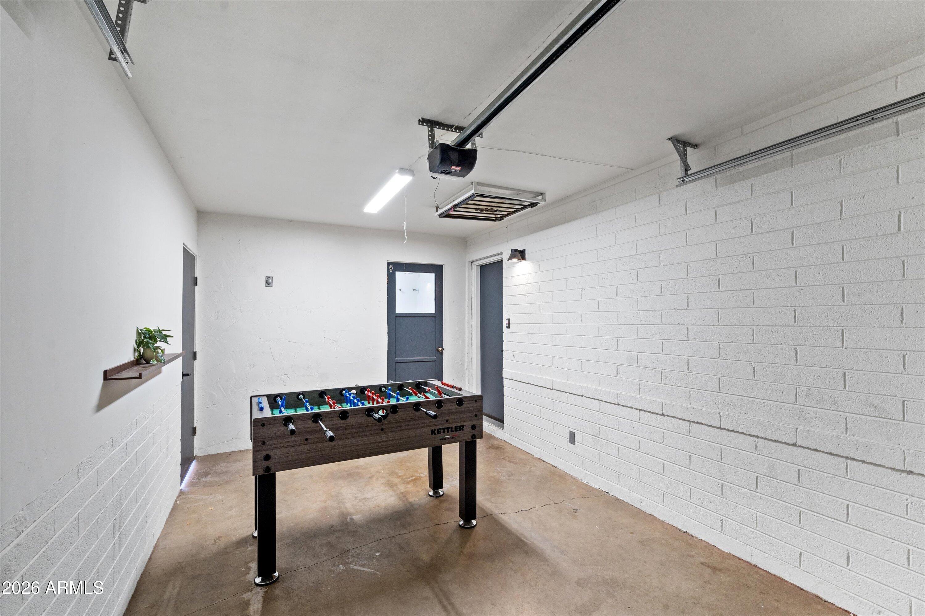 NORTH EAST VILLAGE 1 - Residential