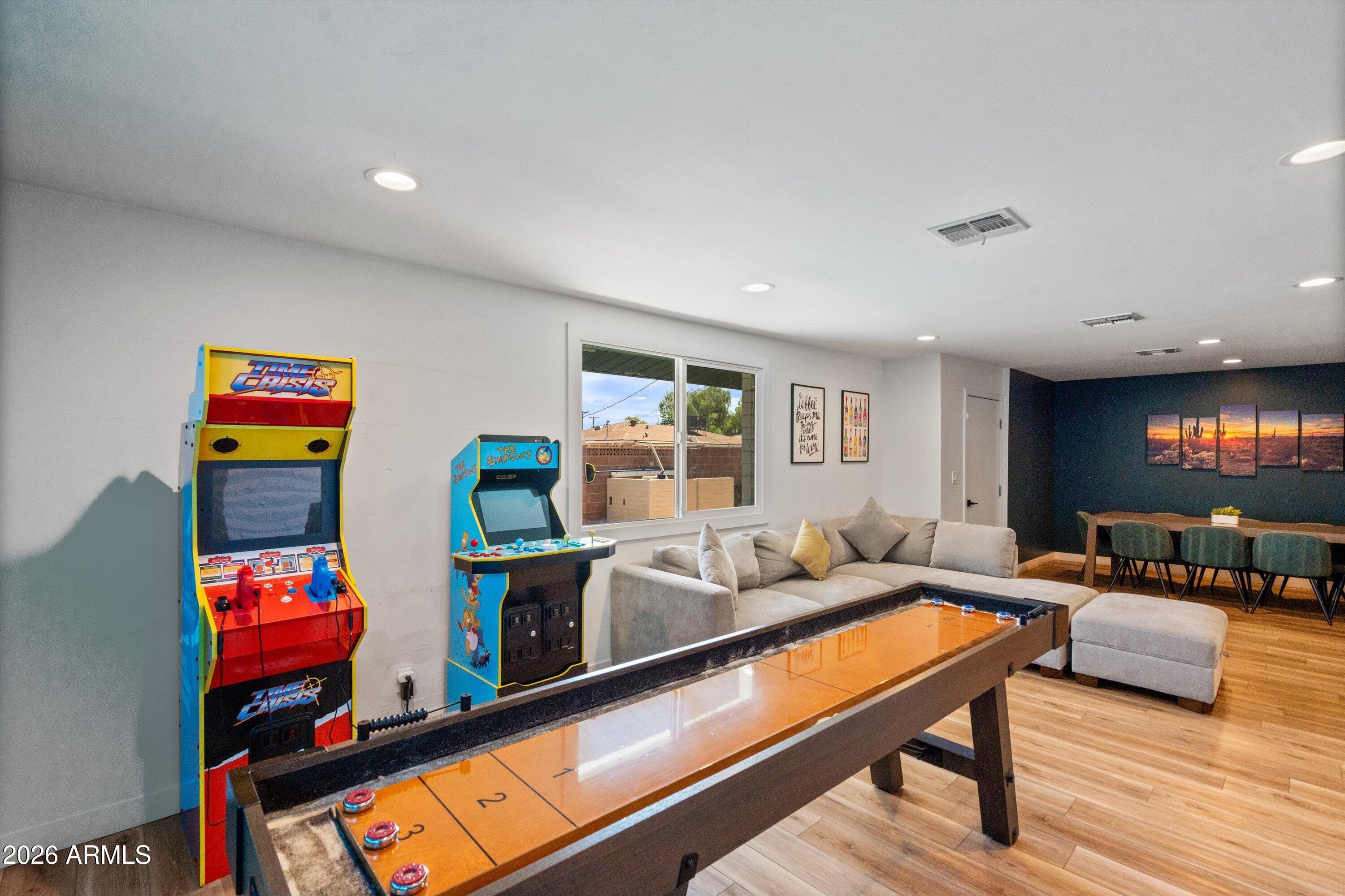 NORTH EAST VILLAGE 1 - Residential