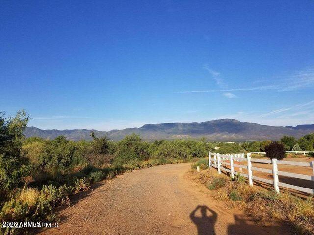 Build your dream home in Cottonwood desirable greenbelt. Amazing views of Mingus Mountain and Jerome. A quiet, private property off main road. Private well. Electric. 15 minutes from Sedona. Manufactured home is allowed. *Sold ''As Is.''