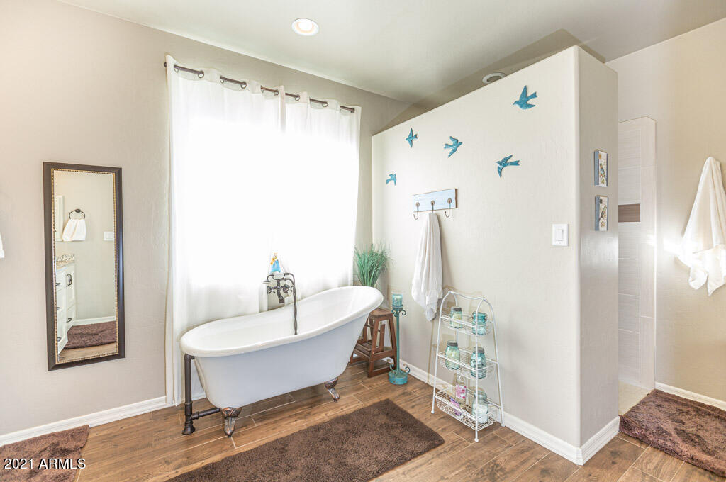 WILDHORSE - Residential