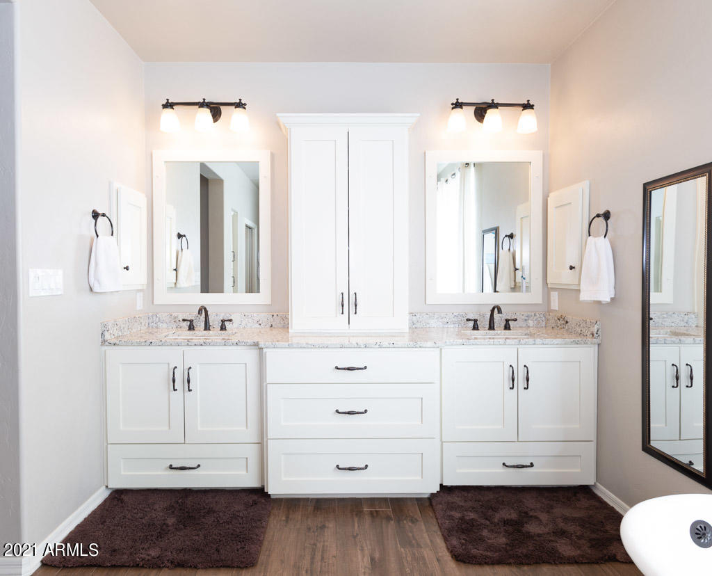 WILDHORSE - Residential