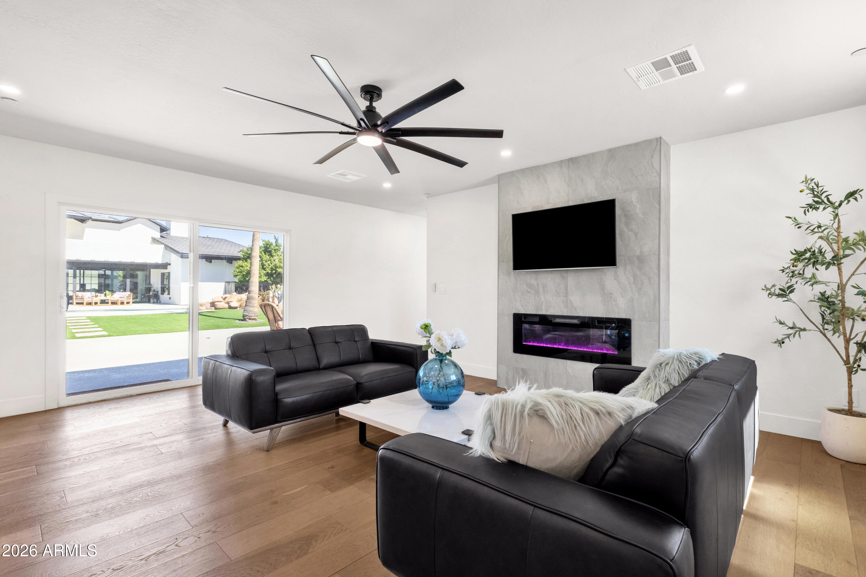 SUNDOWN RANCH ACRES - Residential