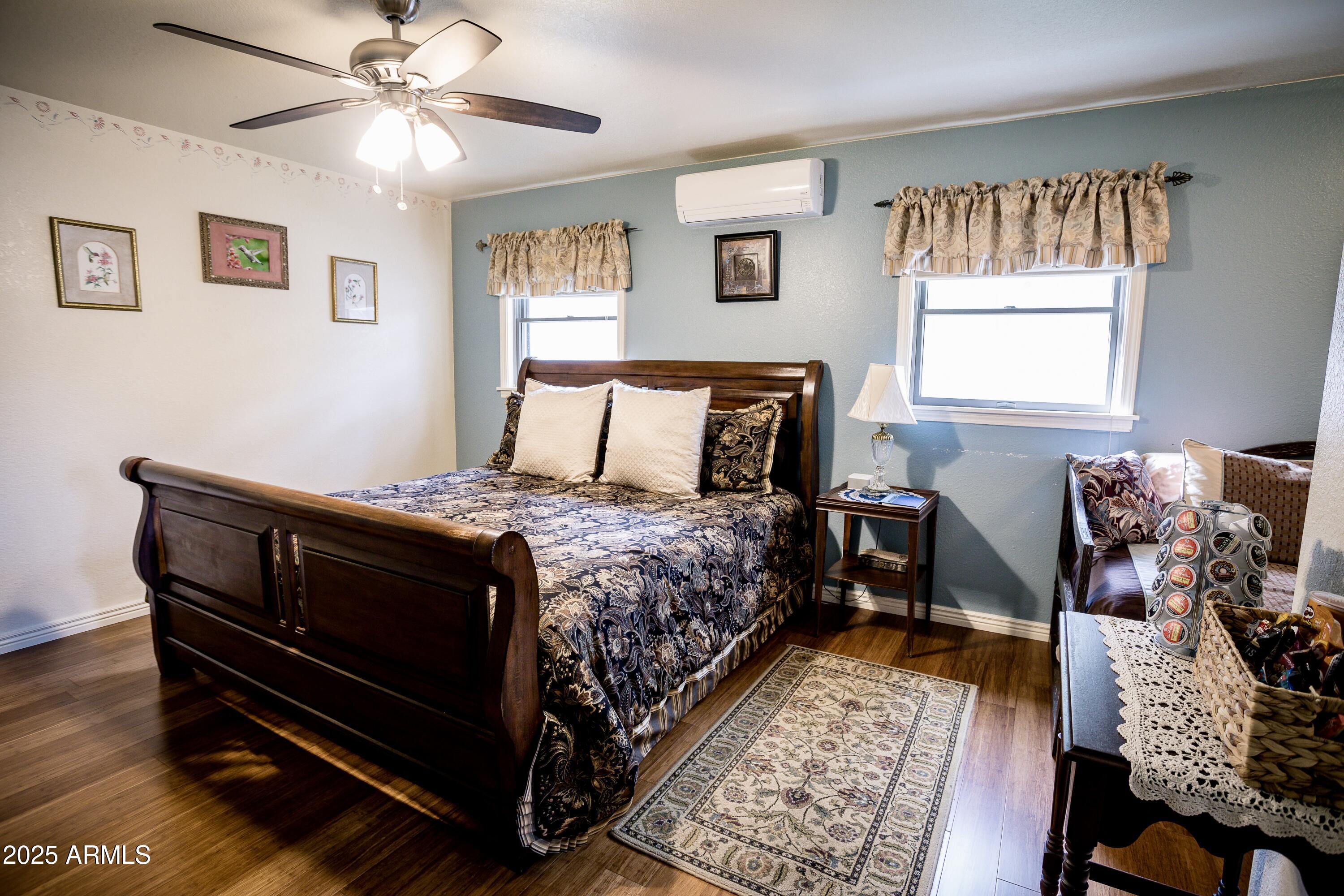 S10 T23S R20E - Residential