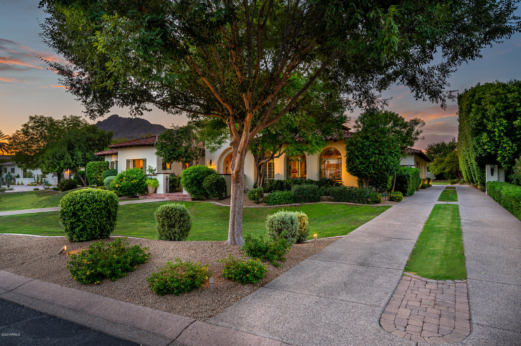 6500 CAMELBACK AMD - Residential