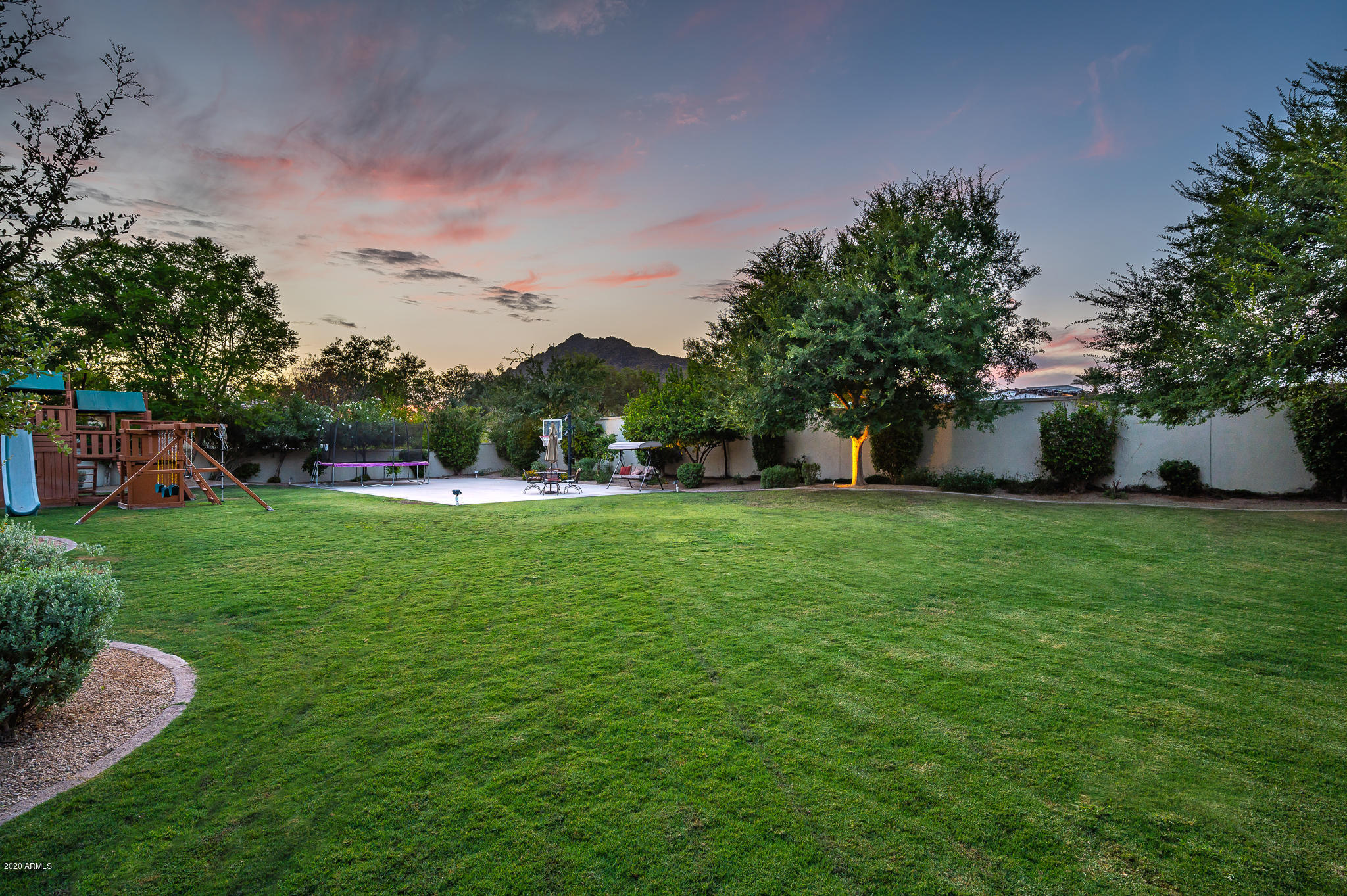 6500 CAMELBACK AMD - Residential