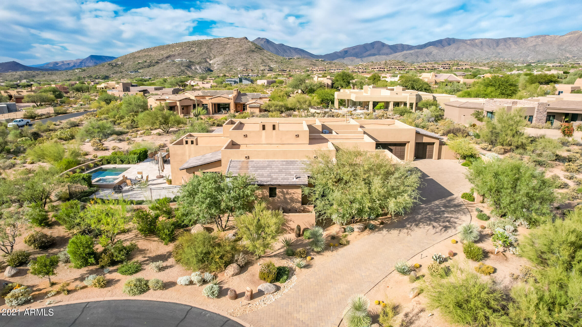 DESERT MOUNTAIN PHASE 1 UNIT 2 LOT 206-335 TR A - Residential