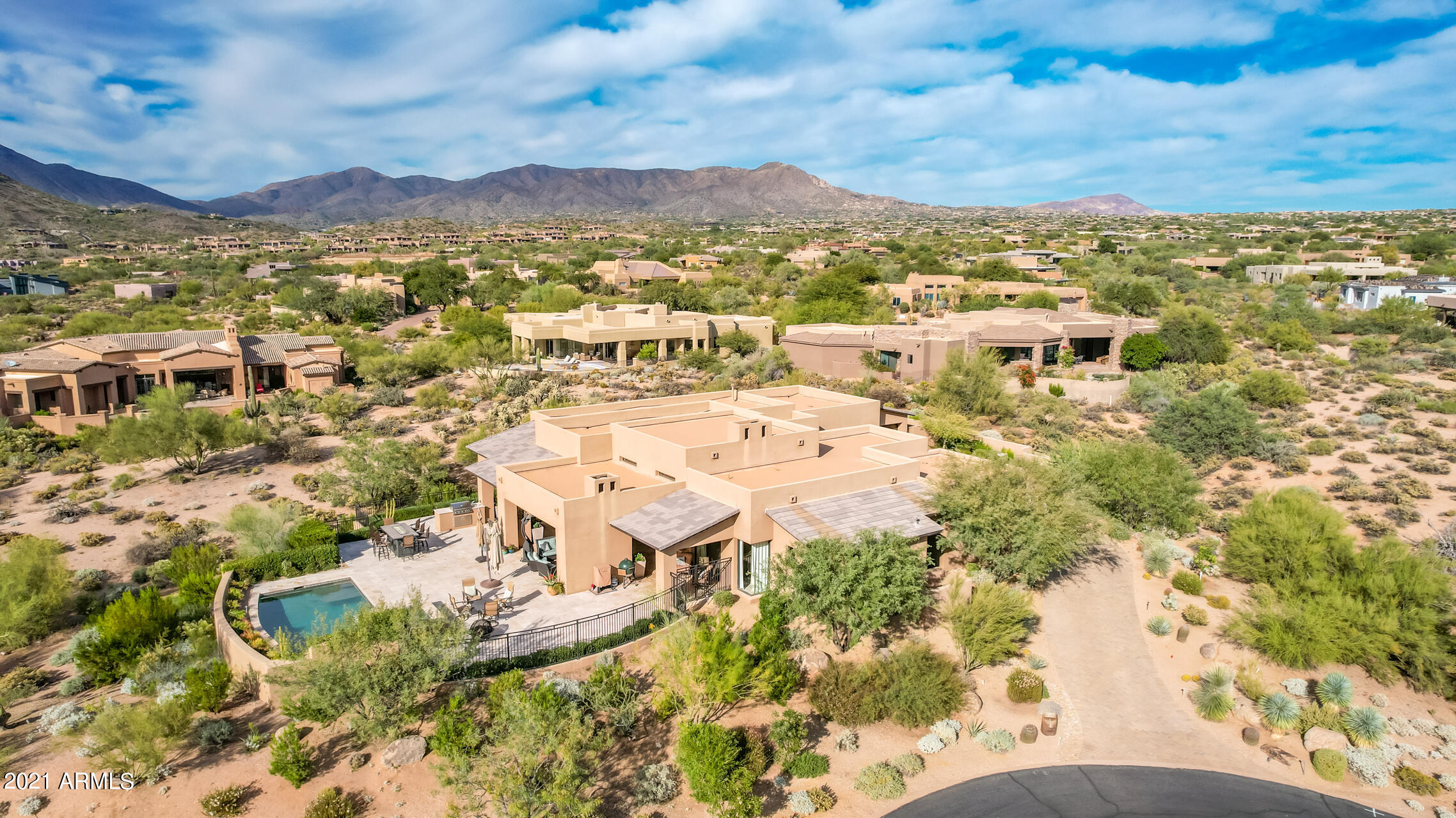 DESERT MOUNTAIN PHASE 1 UNIT 2 LOT 206-335 TR A - Residential