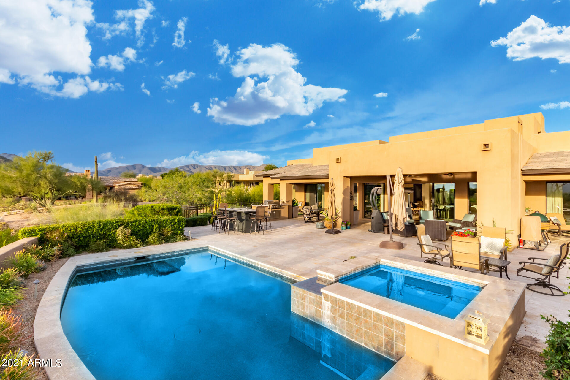 DESERT MOUNTAIN PHASE 1 UNIT 2 LOT 206-335 TR A - Residential
