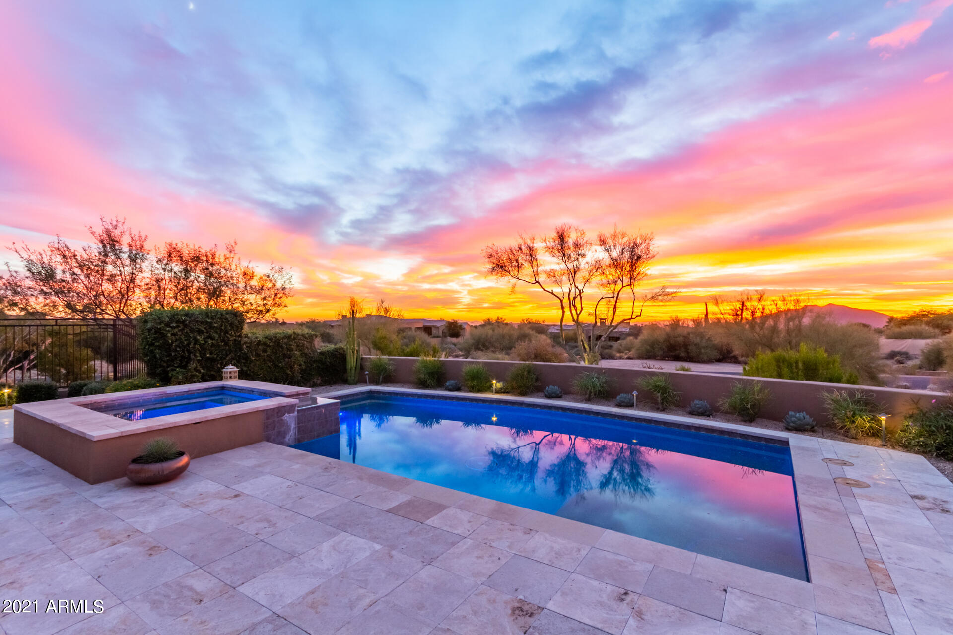 DESERT MOUNTAIN PHASE 1 UNIT 2 LOT 206-335 TR A - Residential