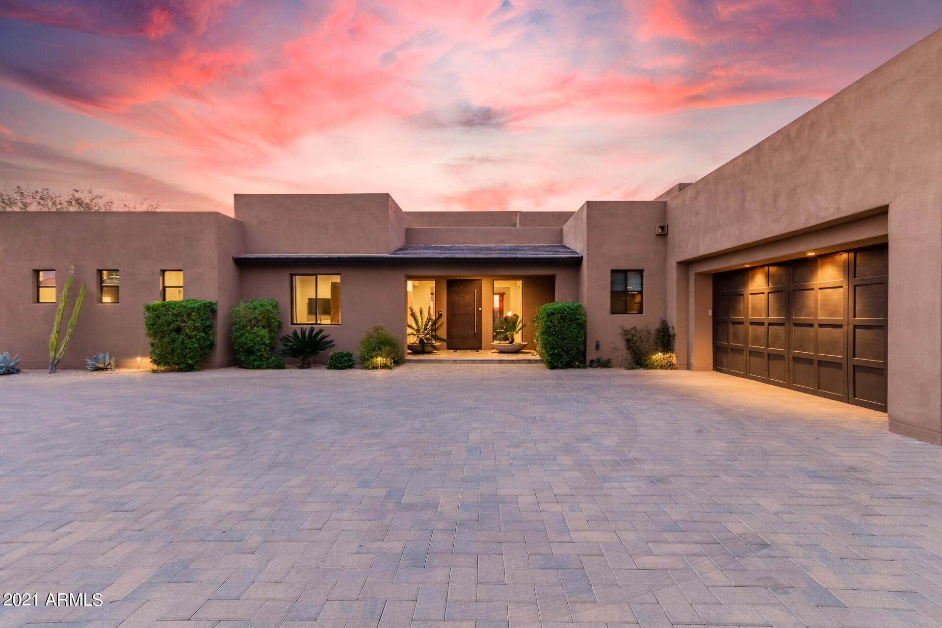DESERT MOUNTAIN PHASE 1 UNIT 2 LOT 206-335 TR A - Residential
