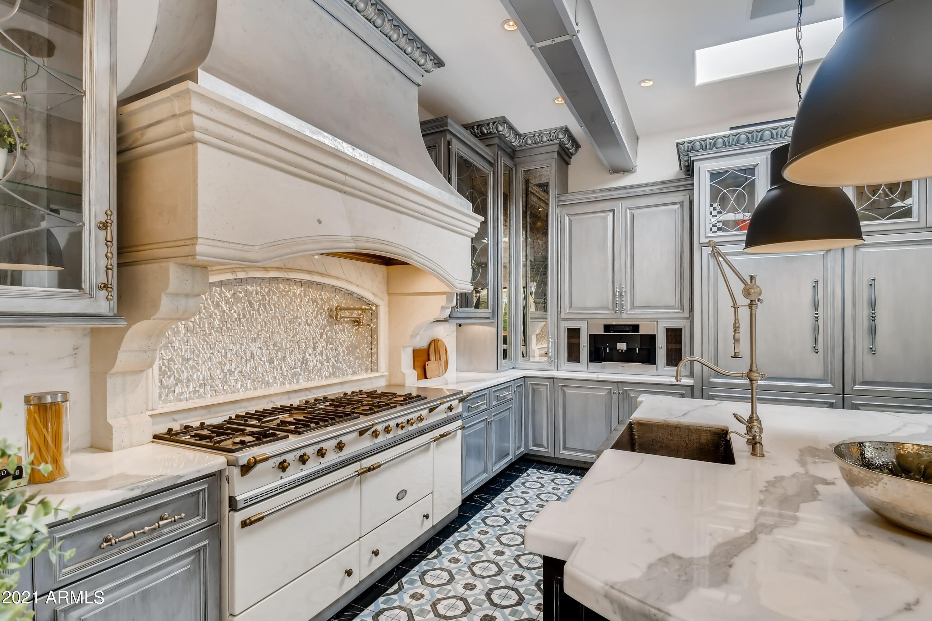 Casa Blanca Estates - Residential