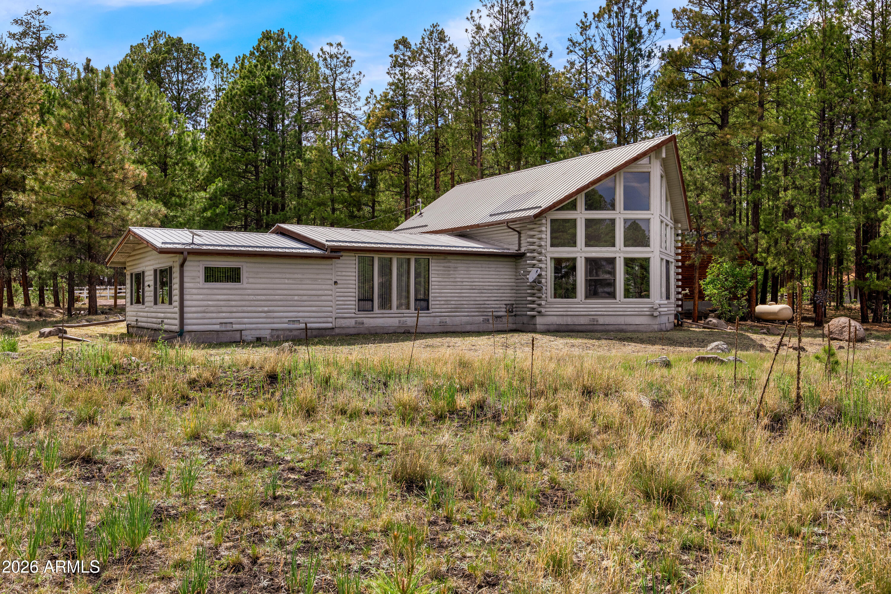 ALPINE ESTATES - Residential