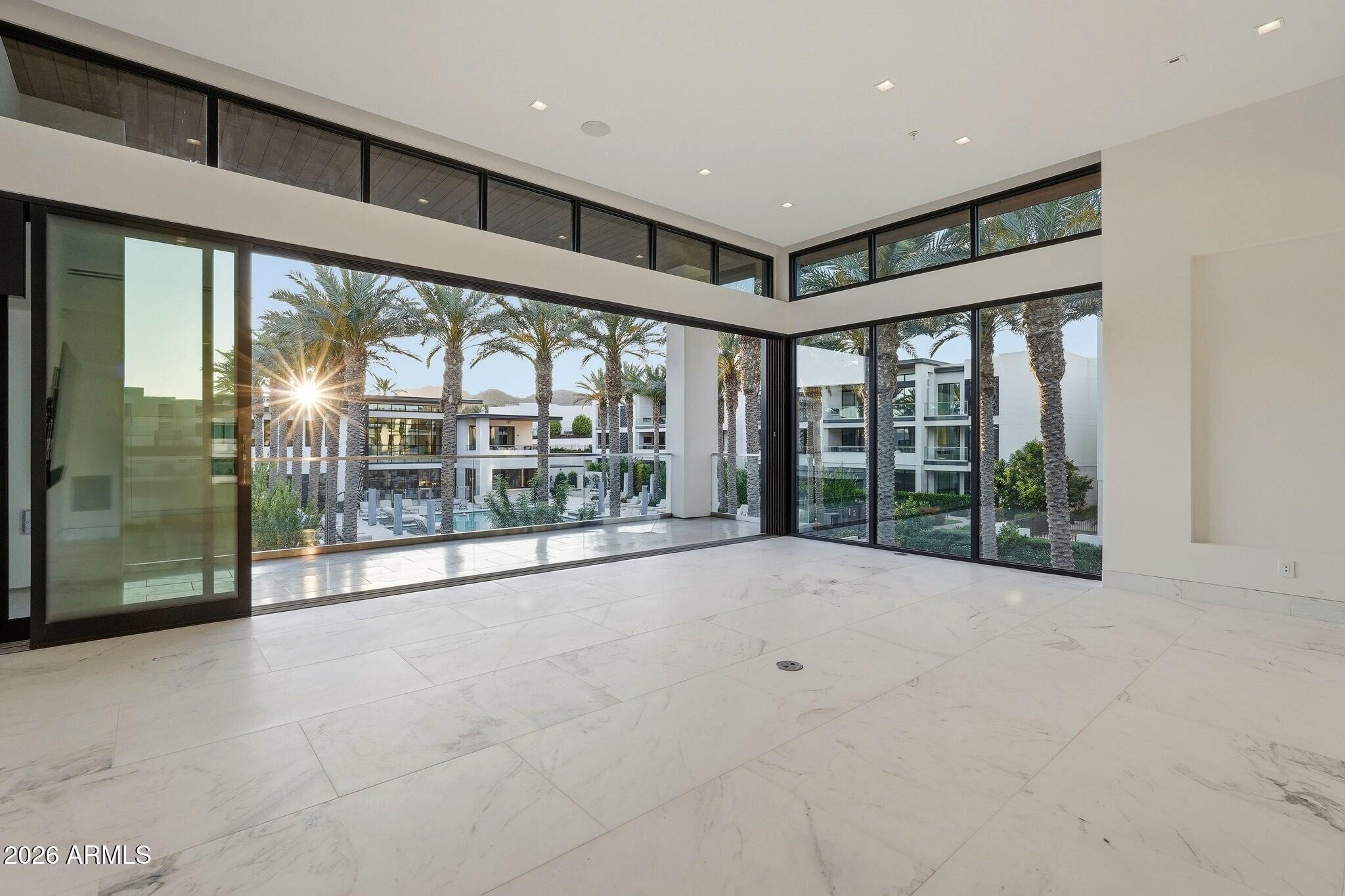 Ritz-Carlton Paradise Valley - Residential