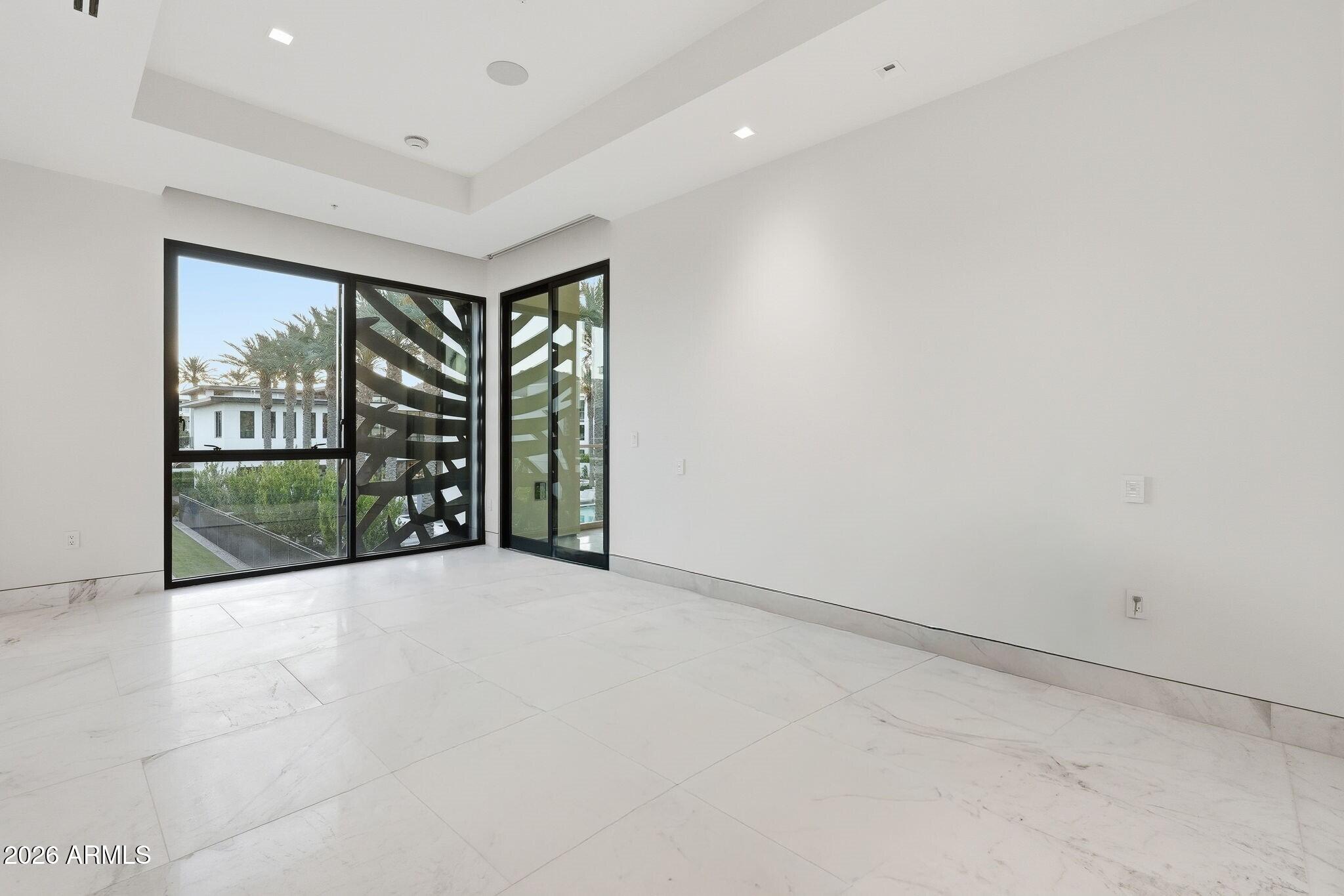 Ritz-Carlton Paradise Valley - Residential