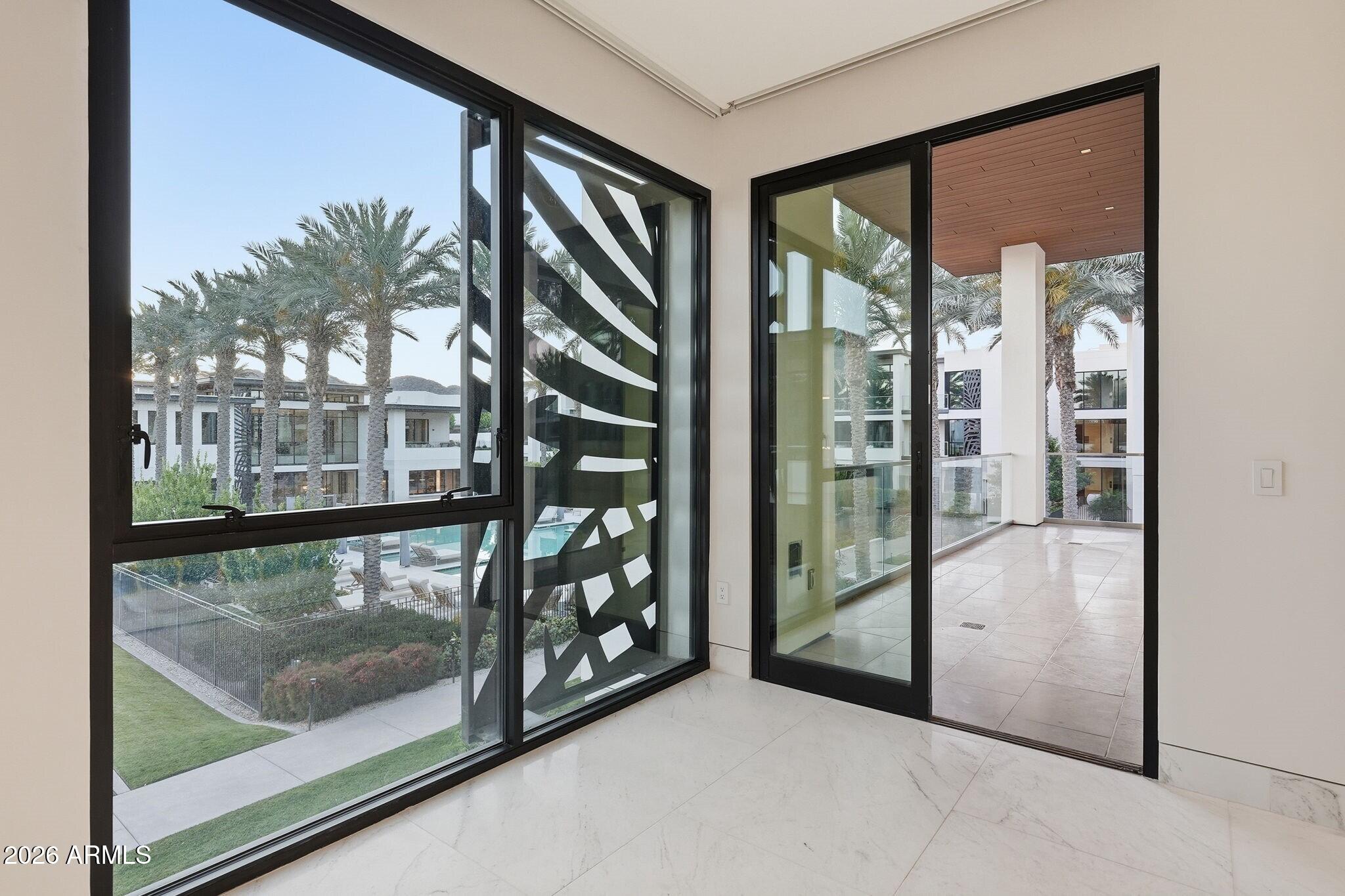 Ritz-Carlton Paradise Valley - Residential