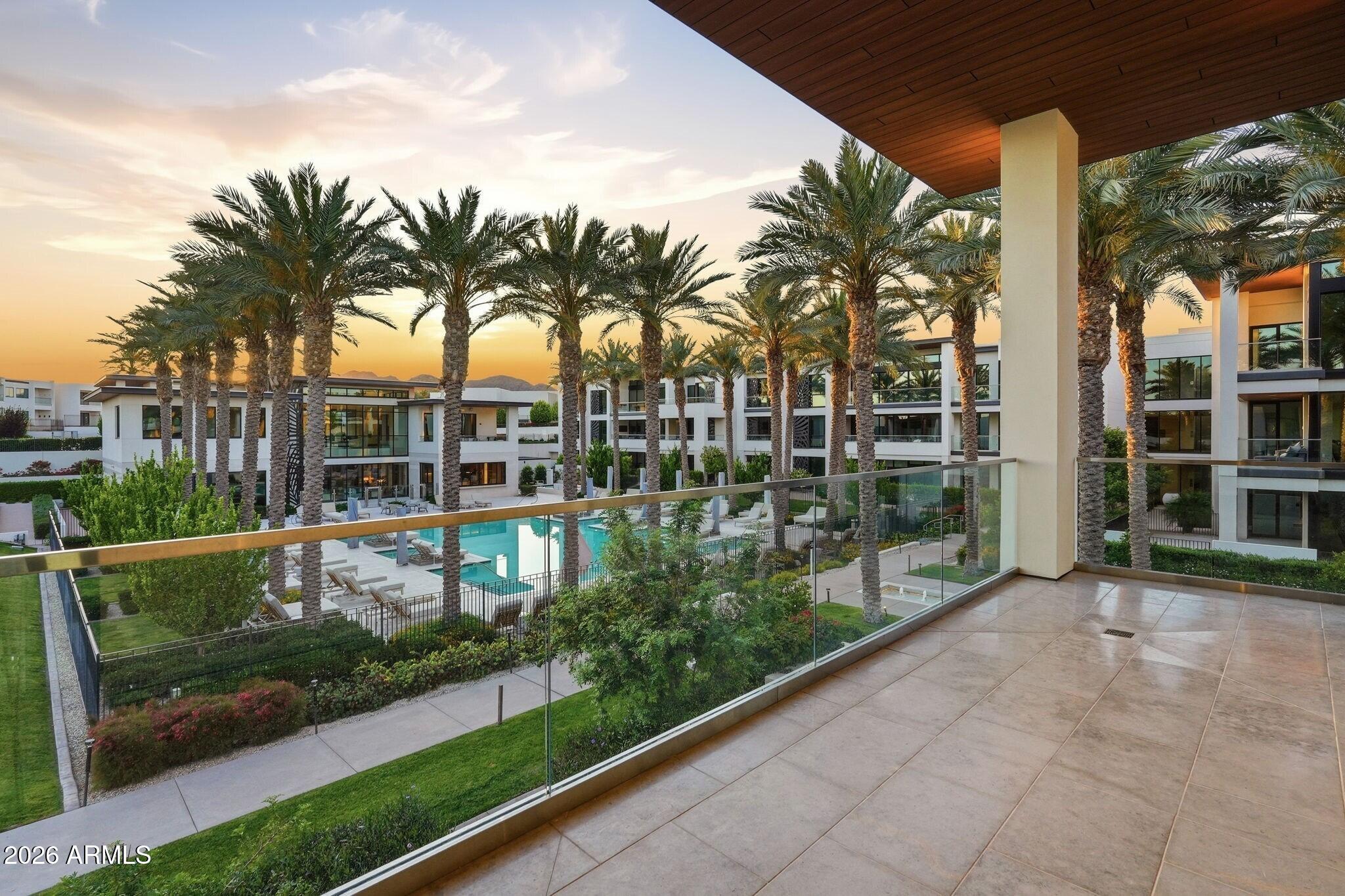 Ritz-Carlton Paradise Valley - Residential