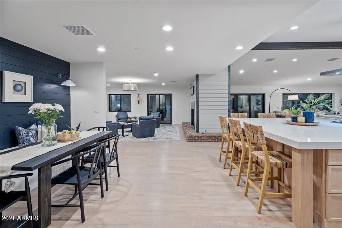 DESERT WIND - Residential
