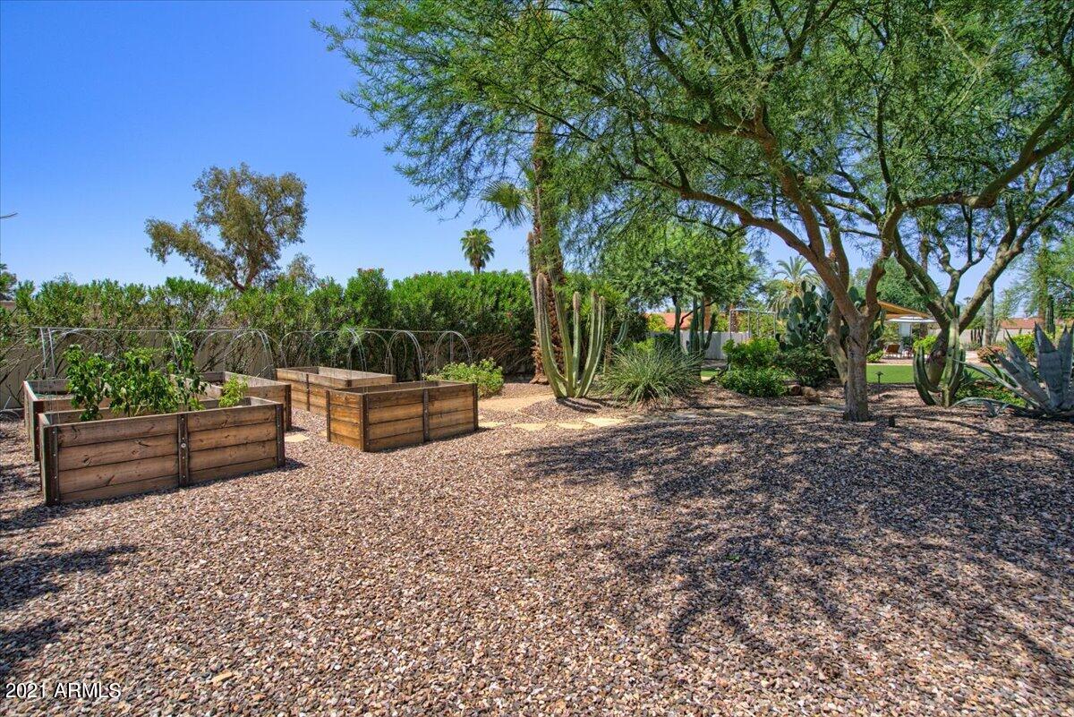 DESERT WIND - Residential