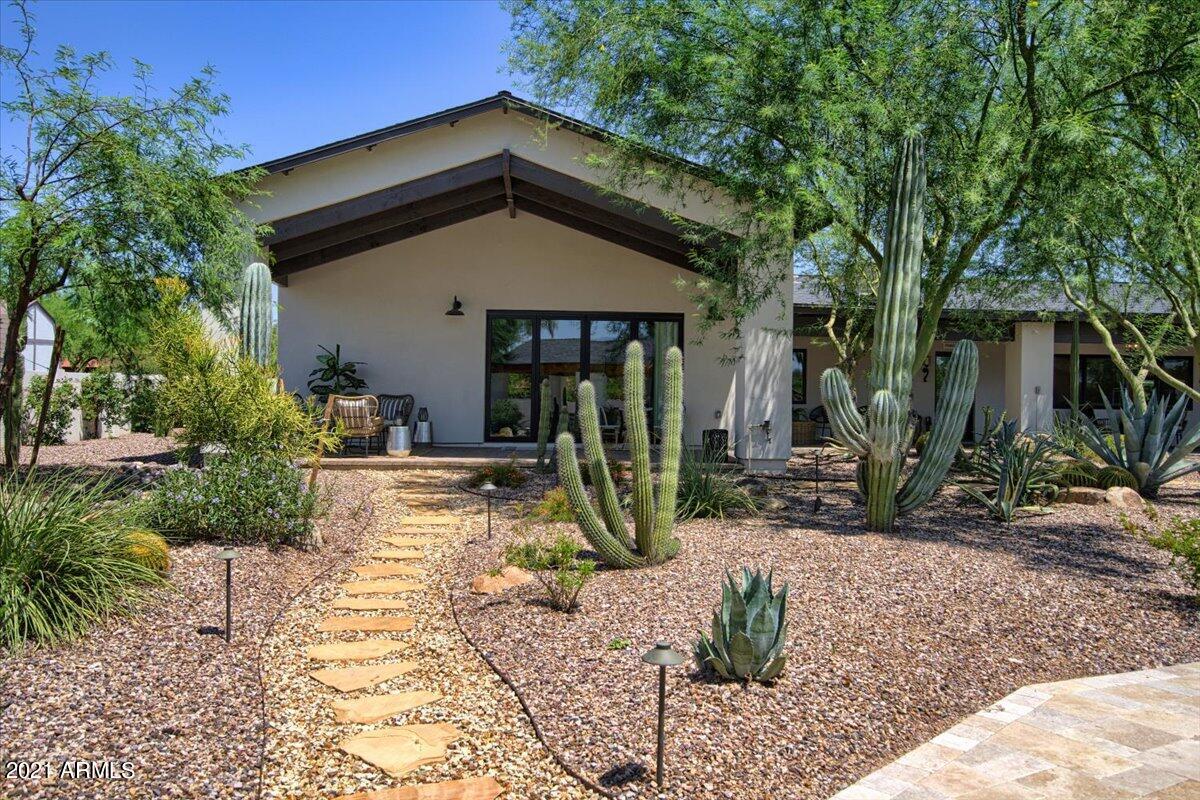 DESERT WIND - Residential